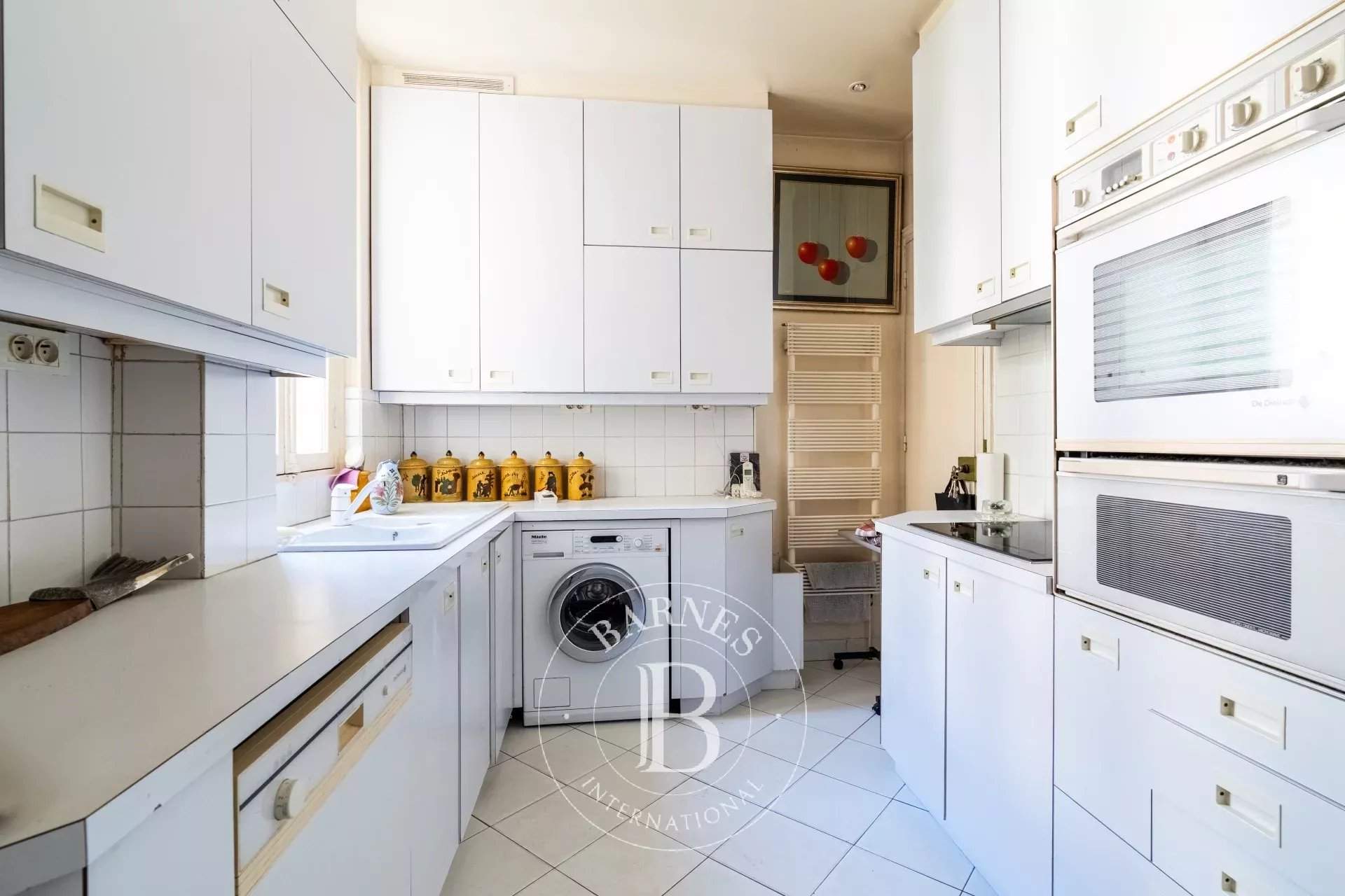Paris  - Apartment 3 Bedrooms - picture 8