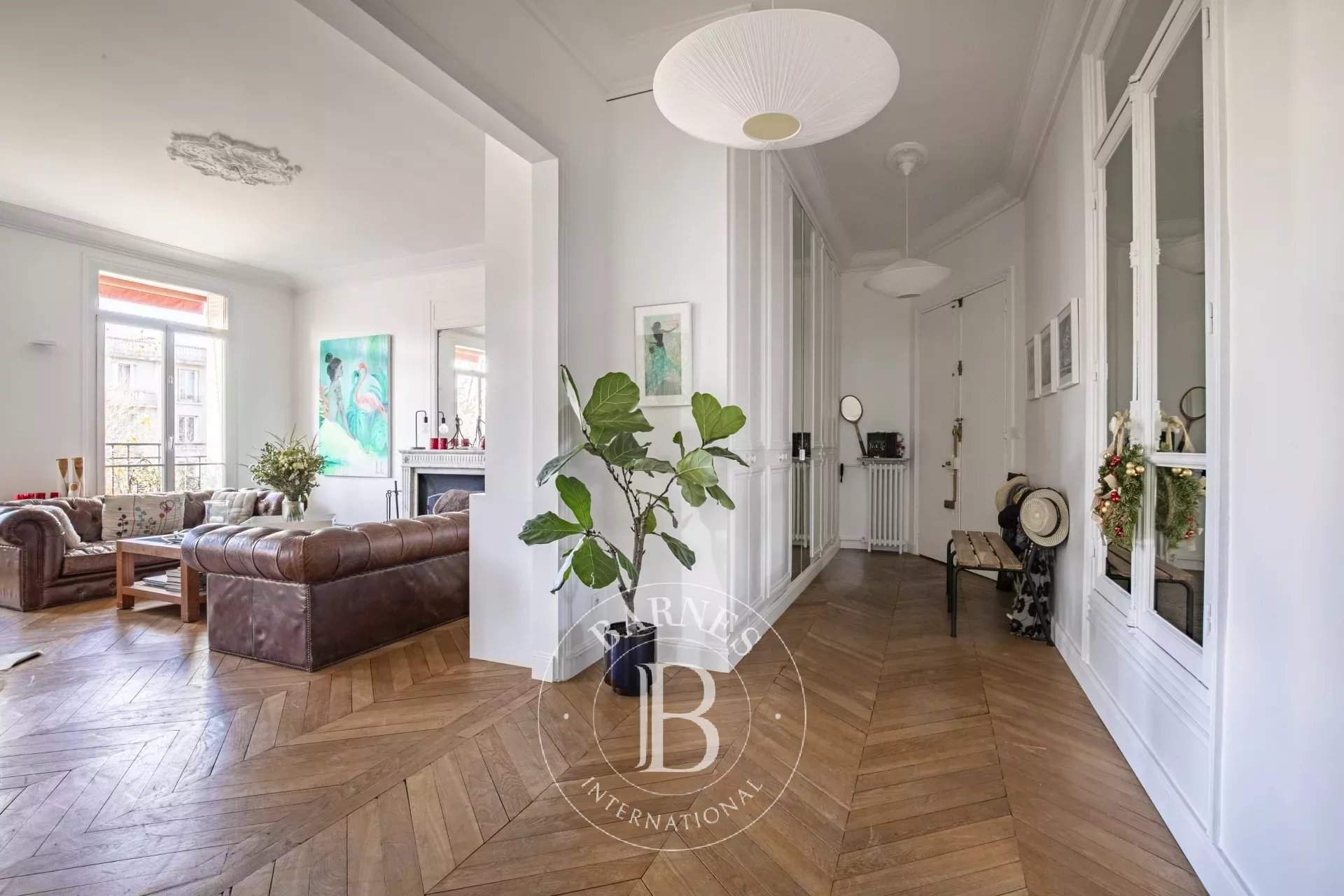 Paris  - Appartement 7 Pièces 5 Chambres - picture 8