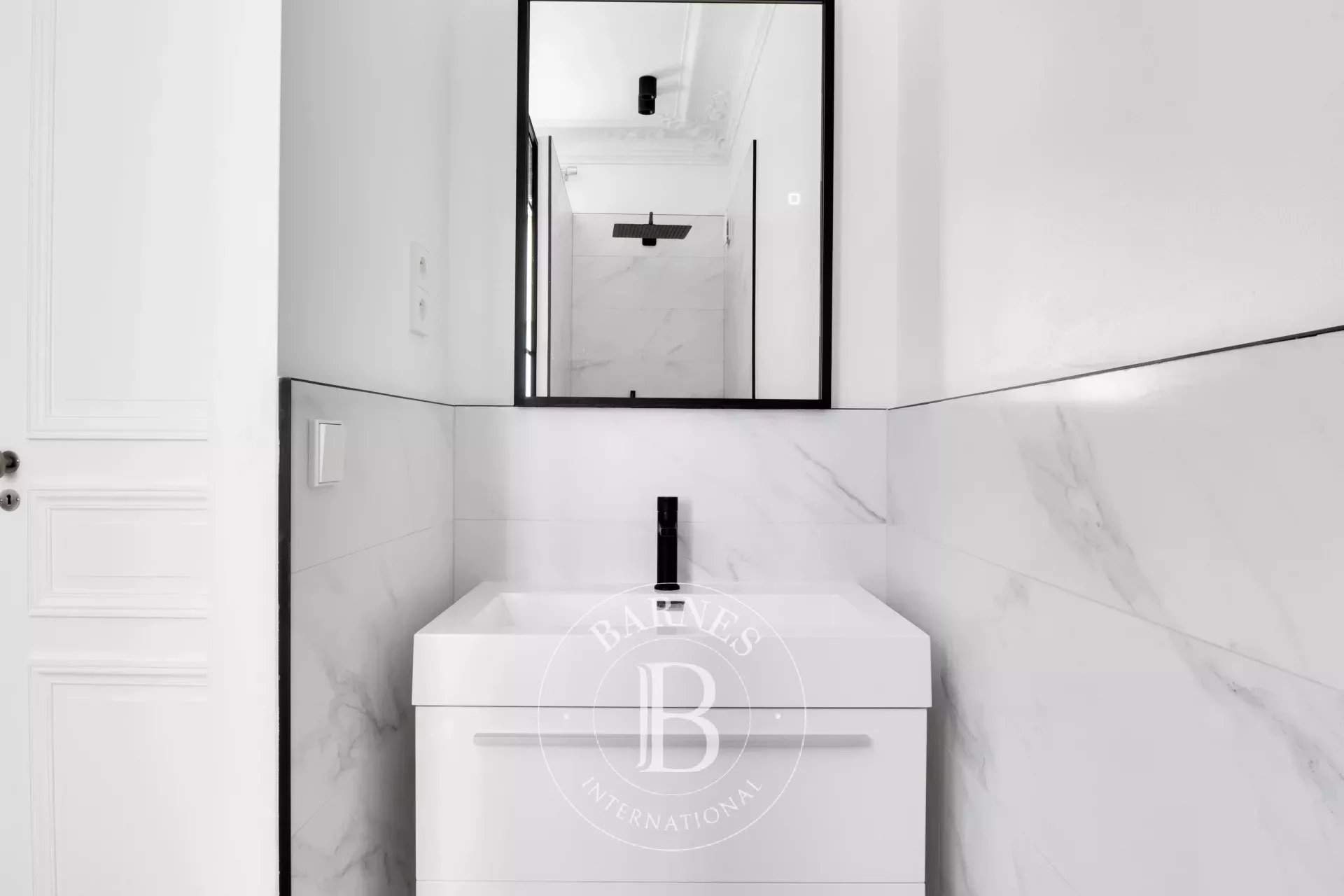Paris  - Apartment 3 Bedrooms - picture 18