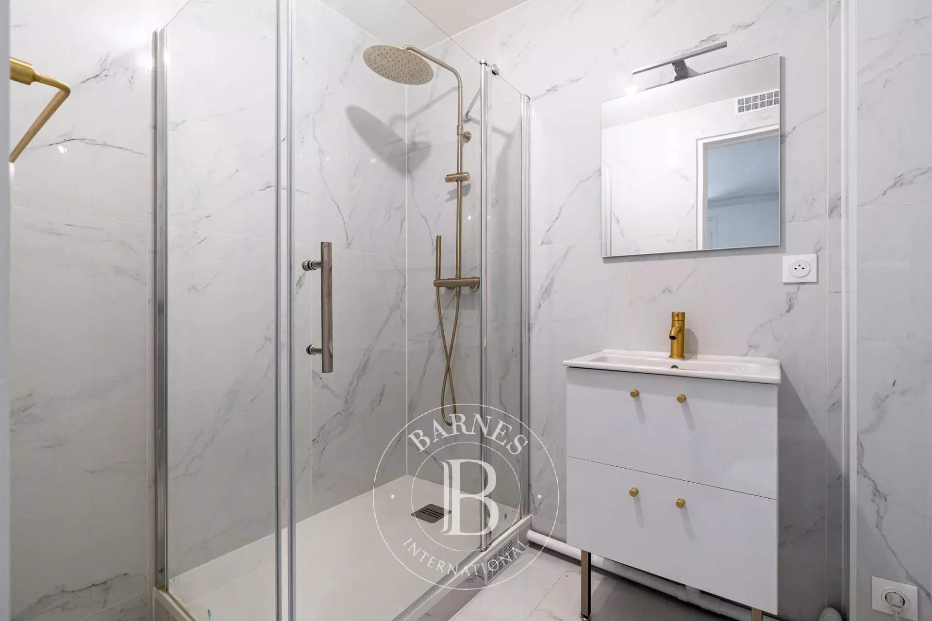 Paris  - Apartment 3 Bedrooms - picture 14