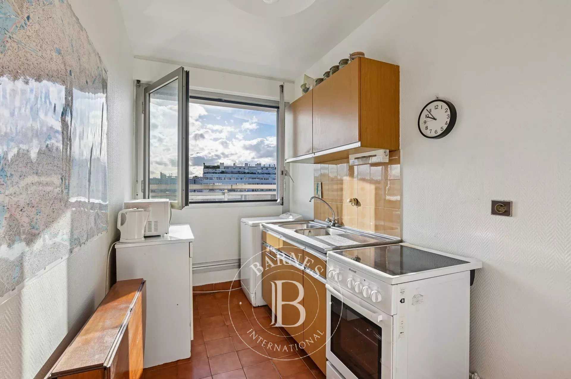 Paris  - Appartement 2 Pi&egrave;ces, 1 Chambre