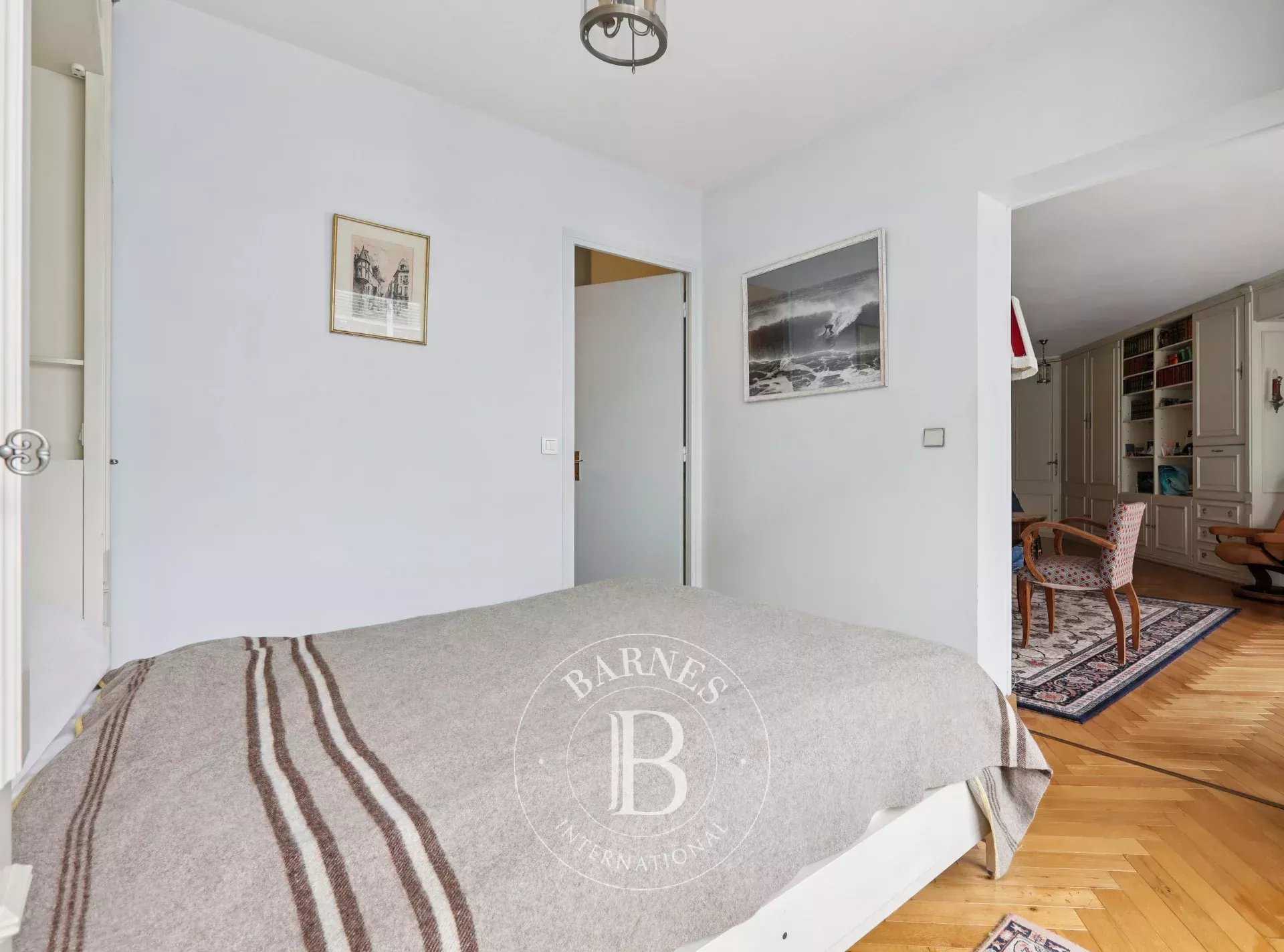 Paris  - Appartement 2 Pi&egrave;ces, 1 Chambre