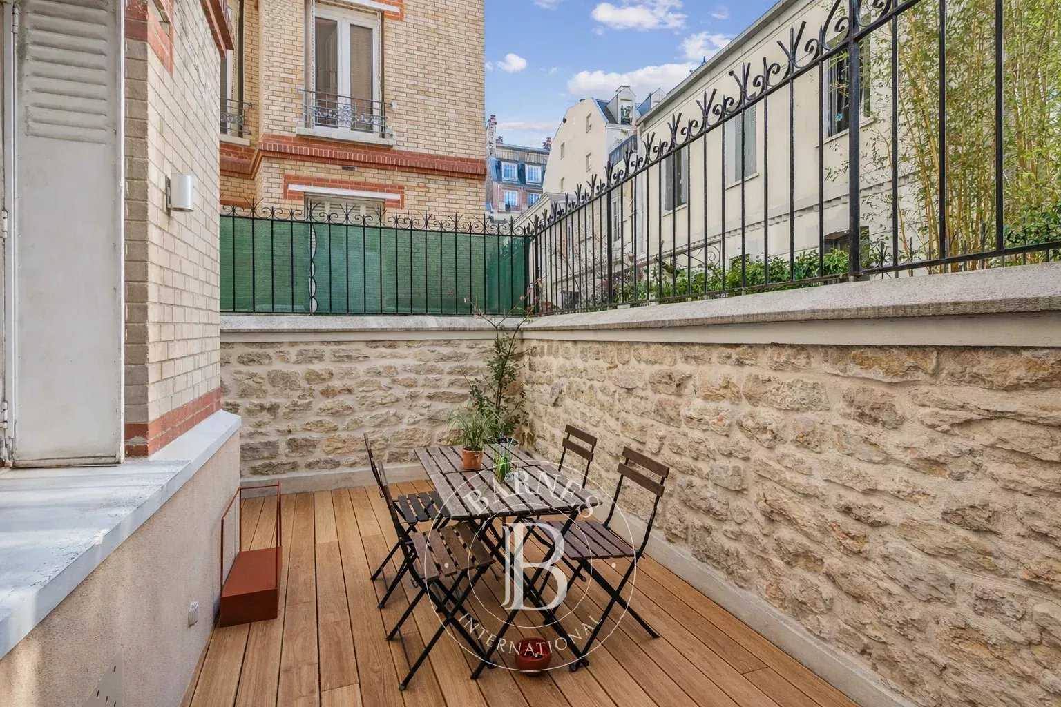 Paris  - Appartement 2 Pi&egrave;ces, 1 Chambre
