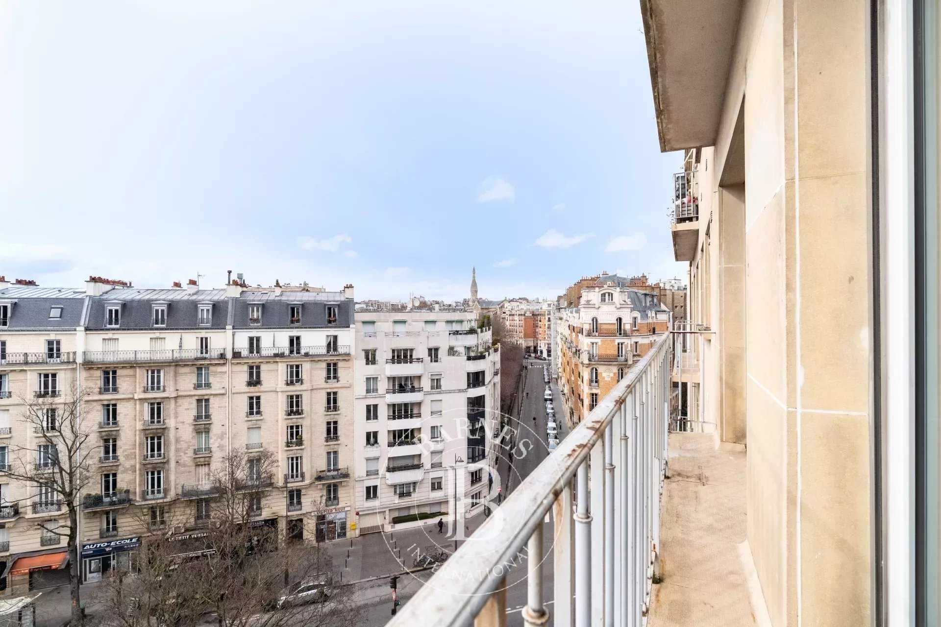 Paris  - Apartment 2 Bedrooms