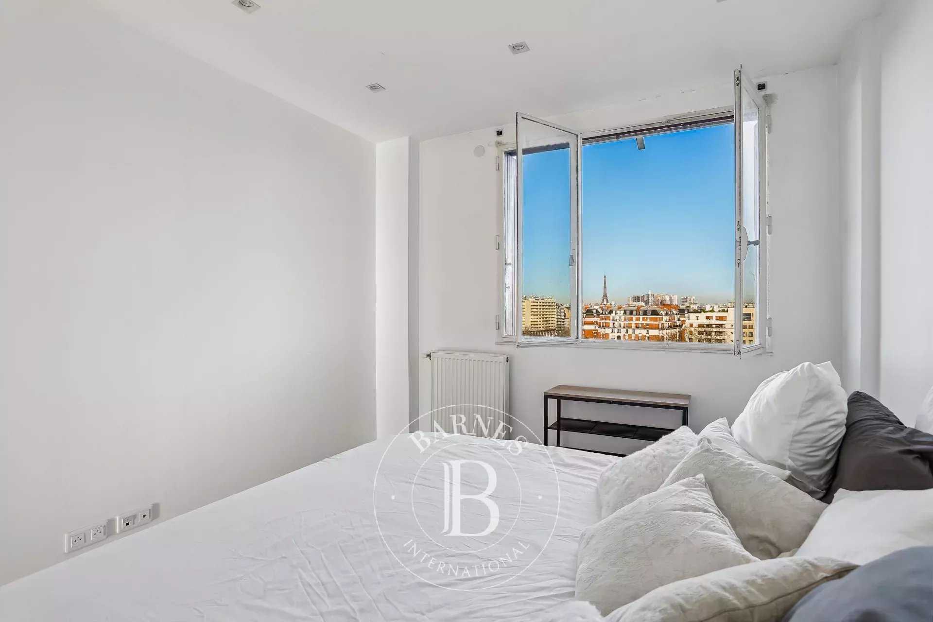 Paris  - Apartment 3 Bedrooms