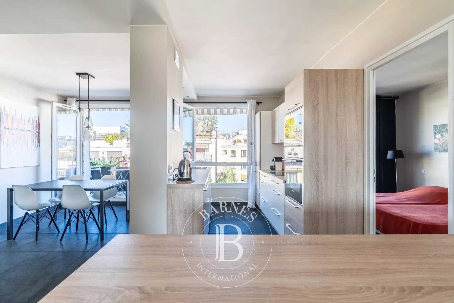 Paris  - Apartment 2 Bedrooms