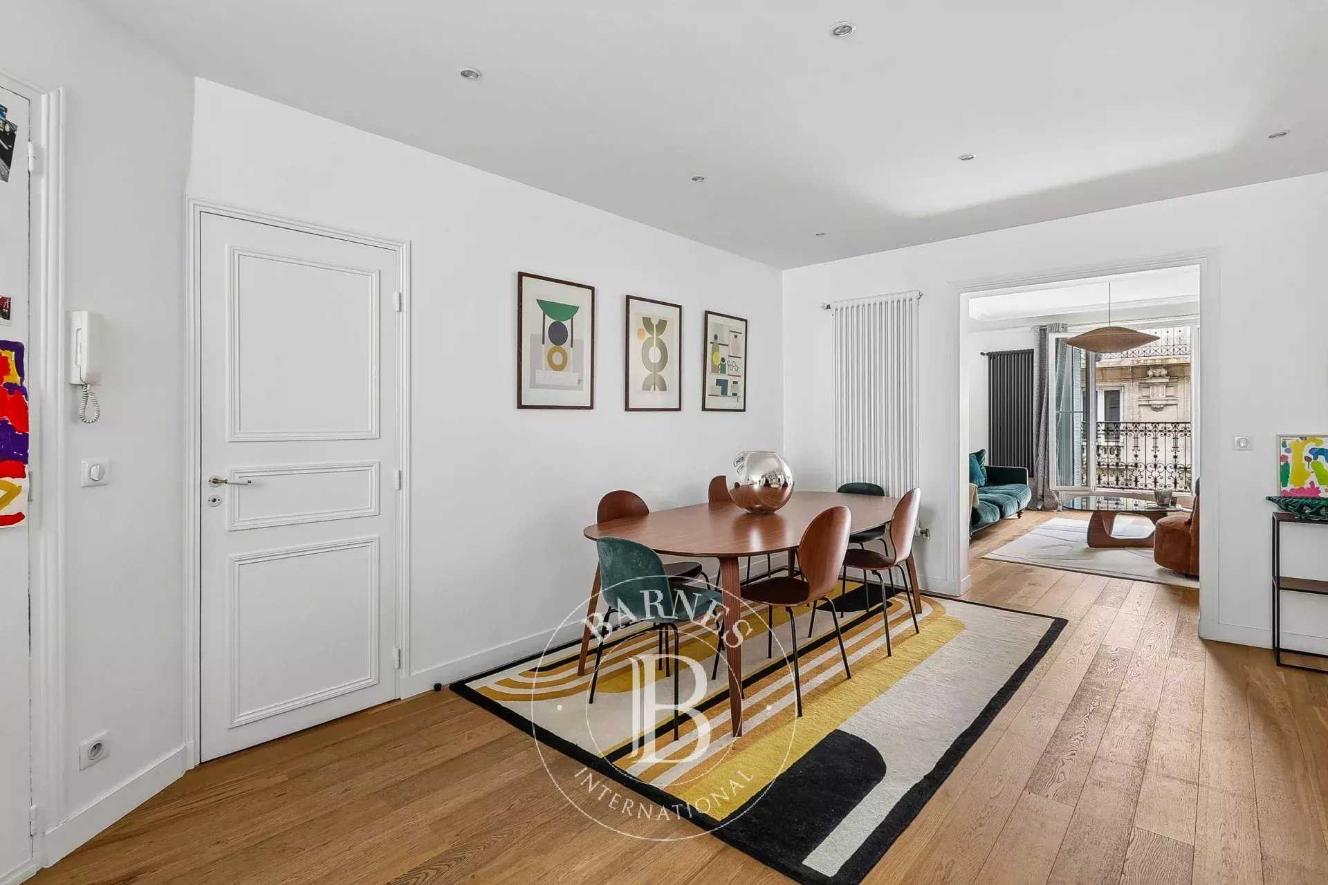 Paris  - Piso 3 Cuartos 2 Habitaciones