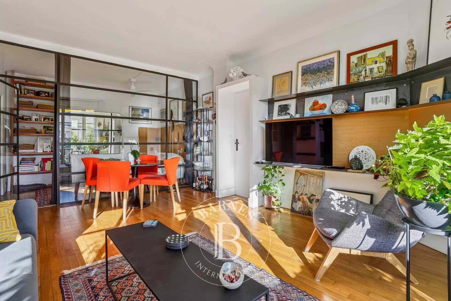 Paris  - Appartement 2 Pi&egrave;ces, 1 Chambre