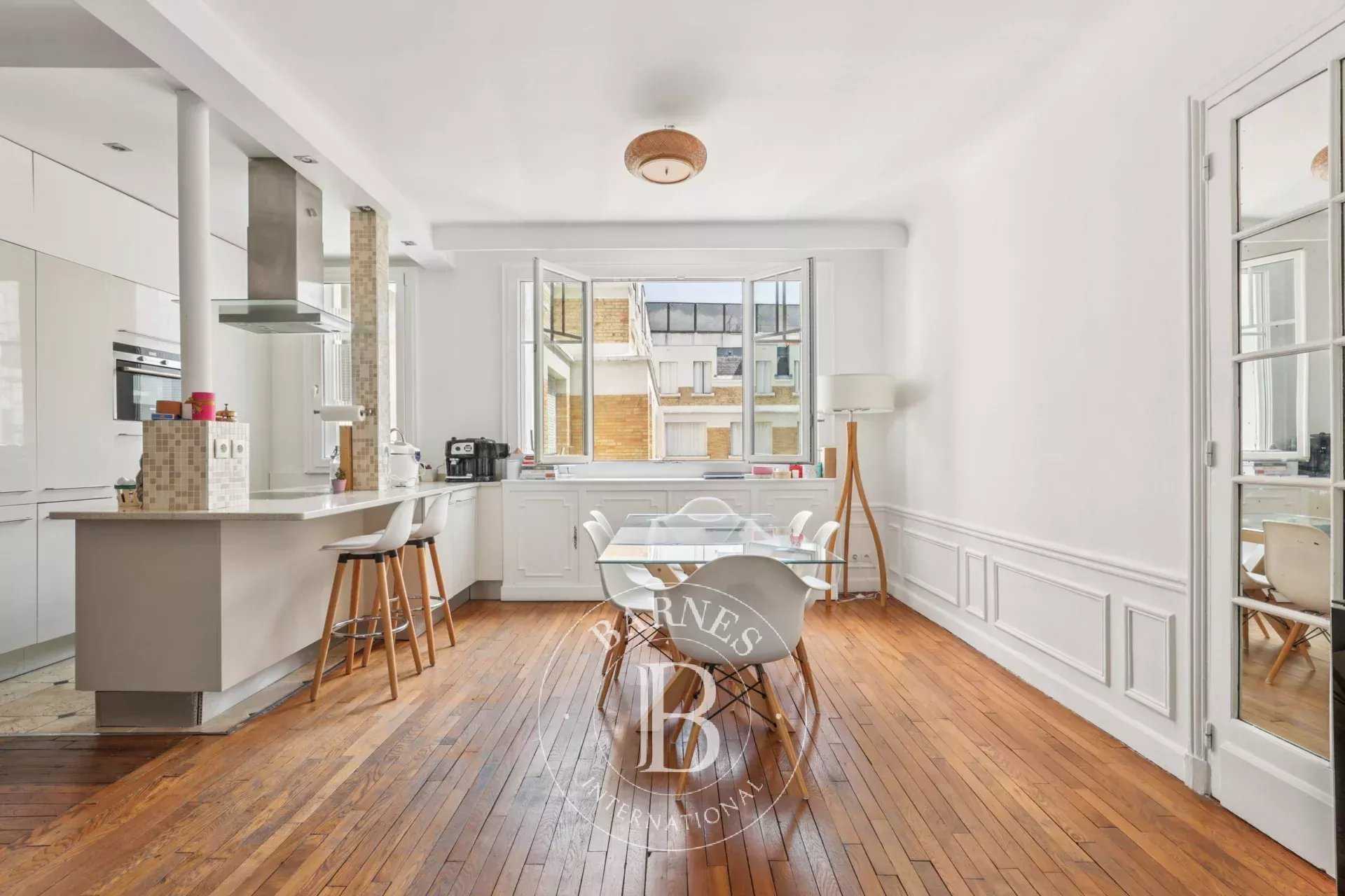 Paris  - Apartment 