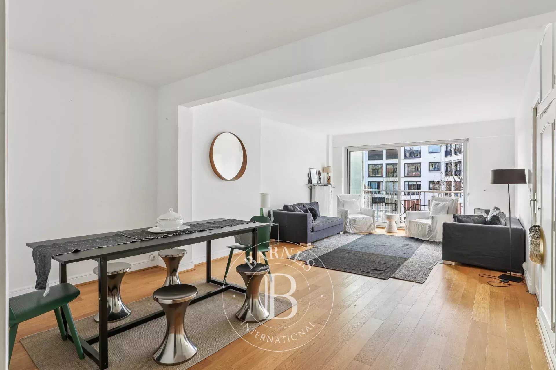 Paris  - Apartment 2 Bedrooms