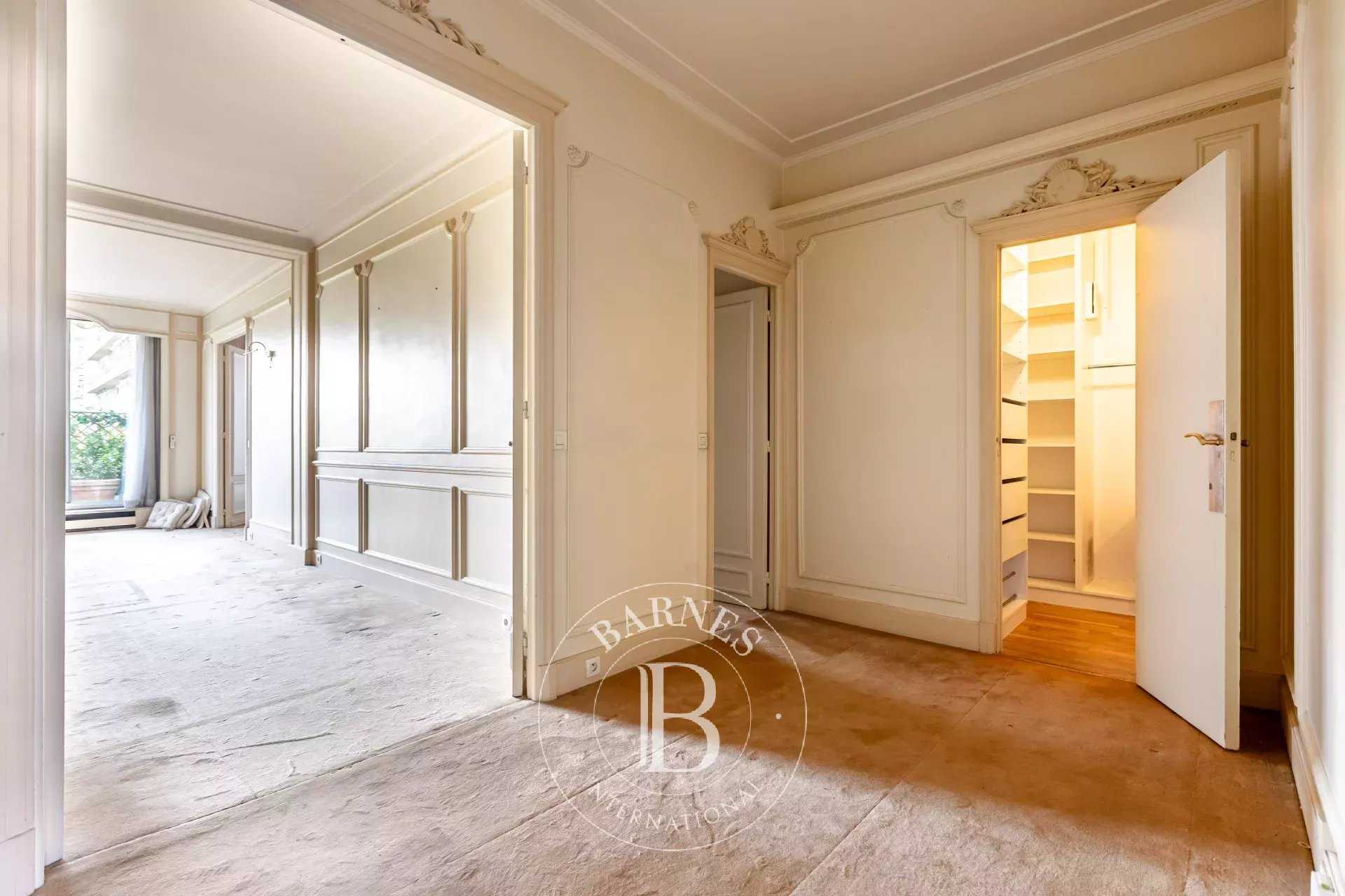 Paris  - Apartment 1 Bedroom