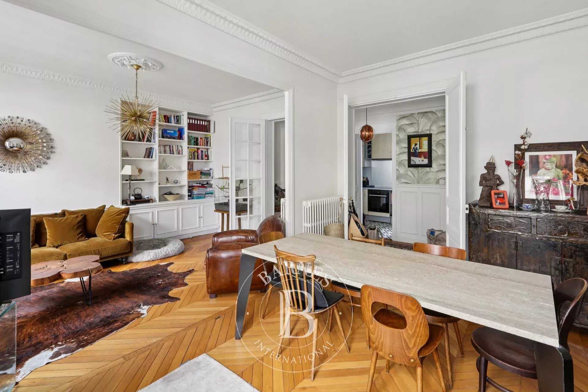 Paris  - Apartment 2 Bedrooms