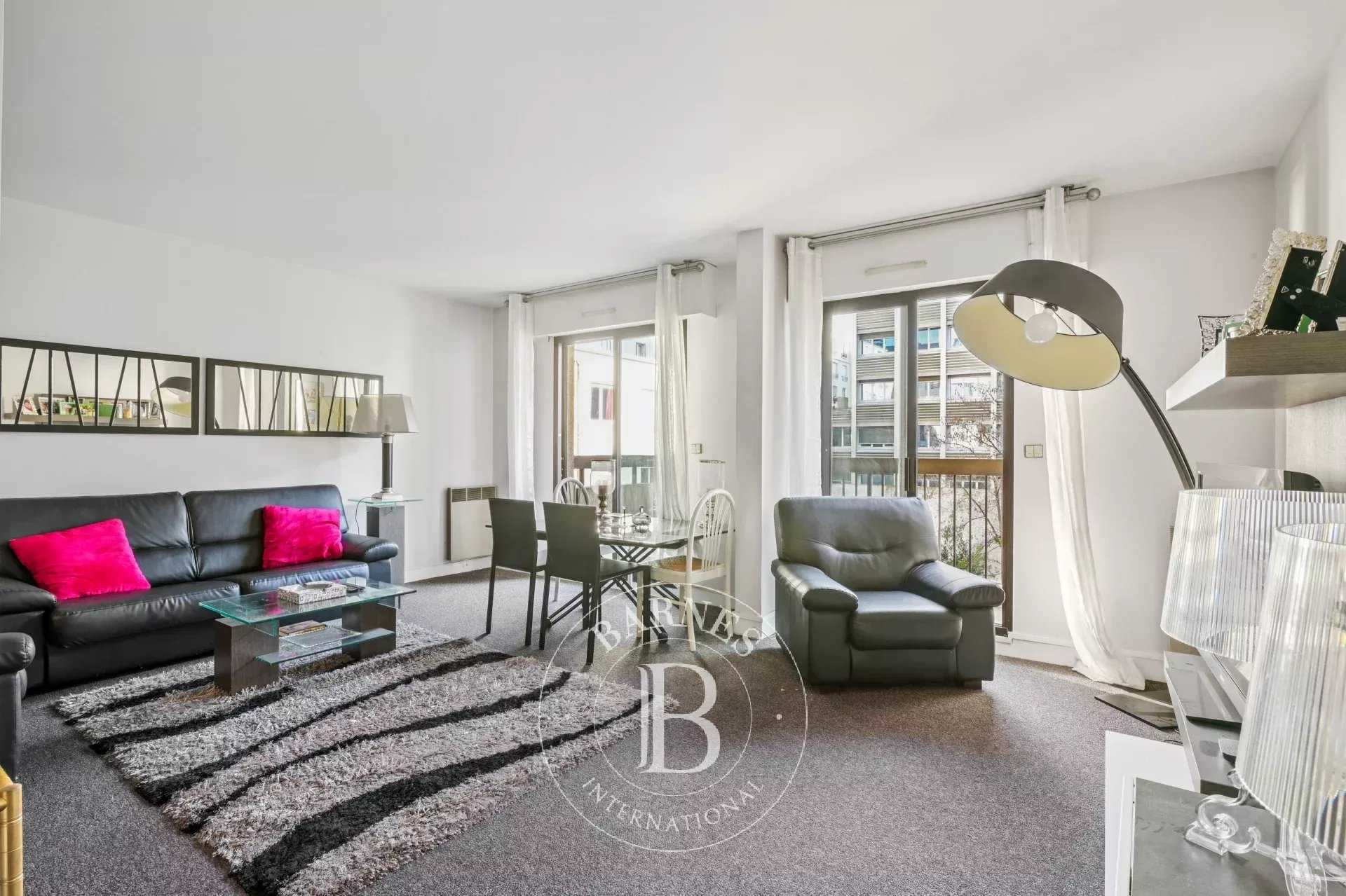 Paris  - Piso 3 Cuartos 2 Habitaciones