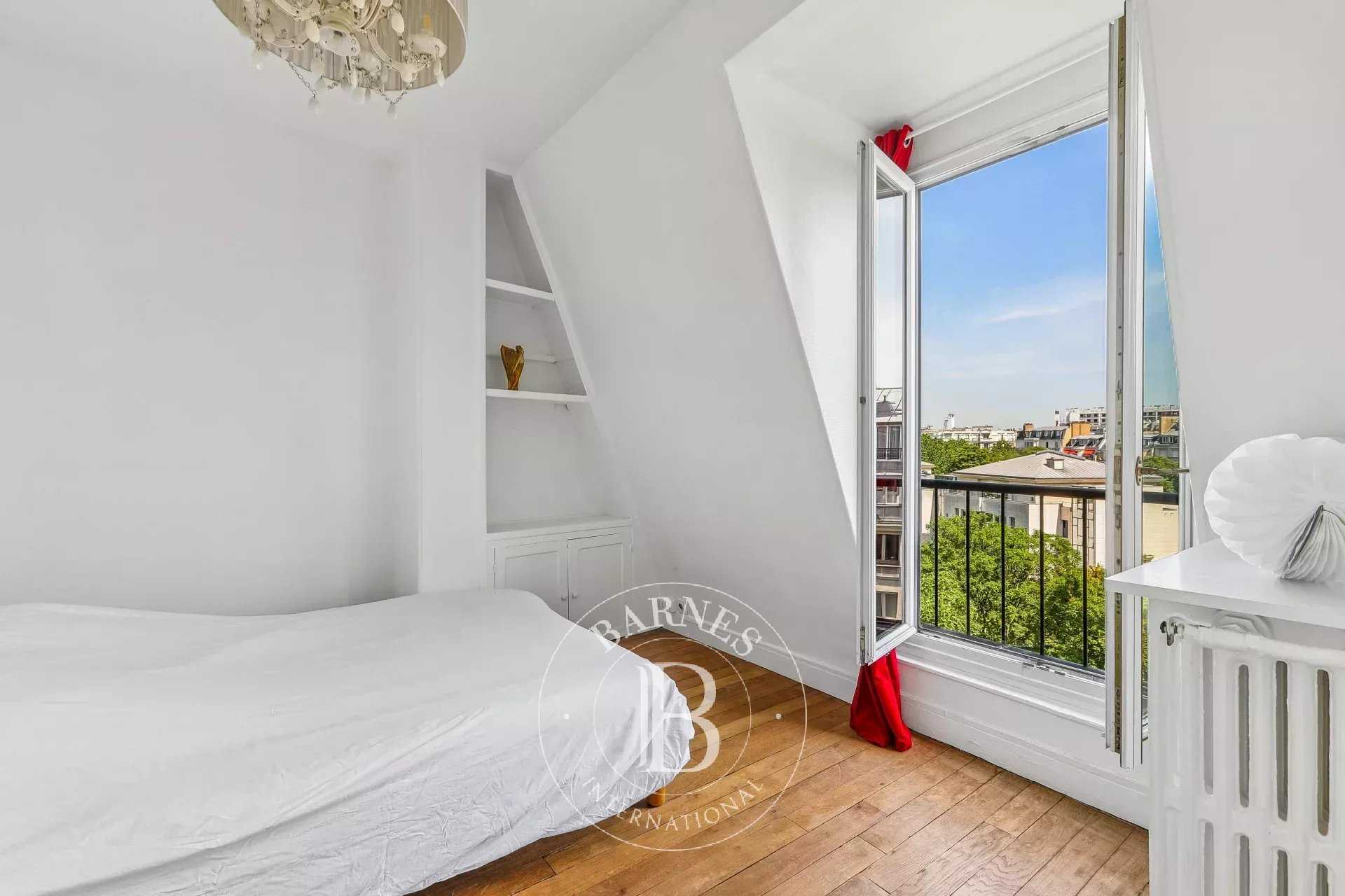 Paris  - Piso 2 Cuartos, 1 Habitacion