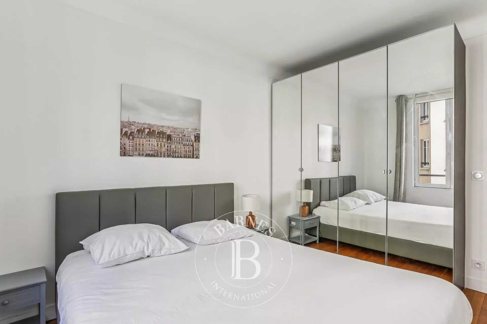 Paris  - Apartment 2 Bedrooms