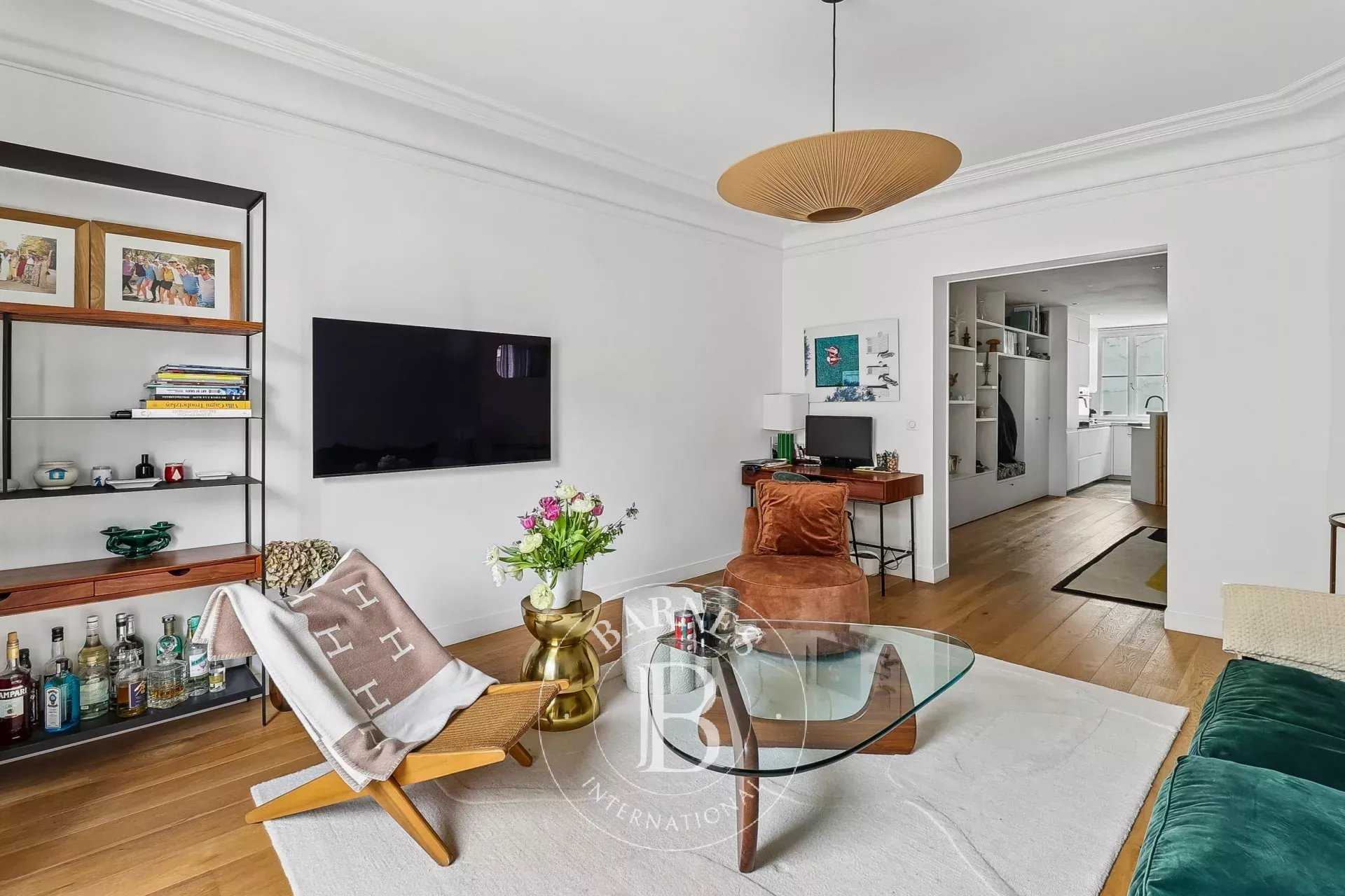 Paris  - Piso 3 Cuartos 2 Habitaciones