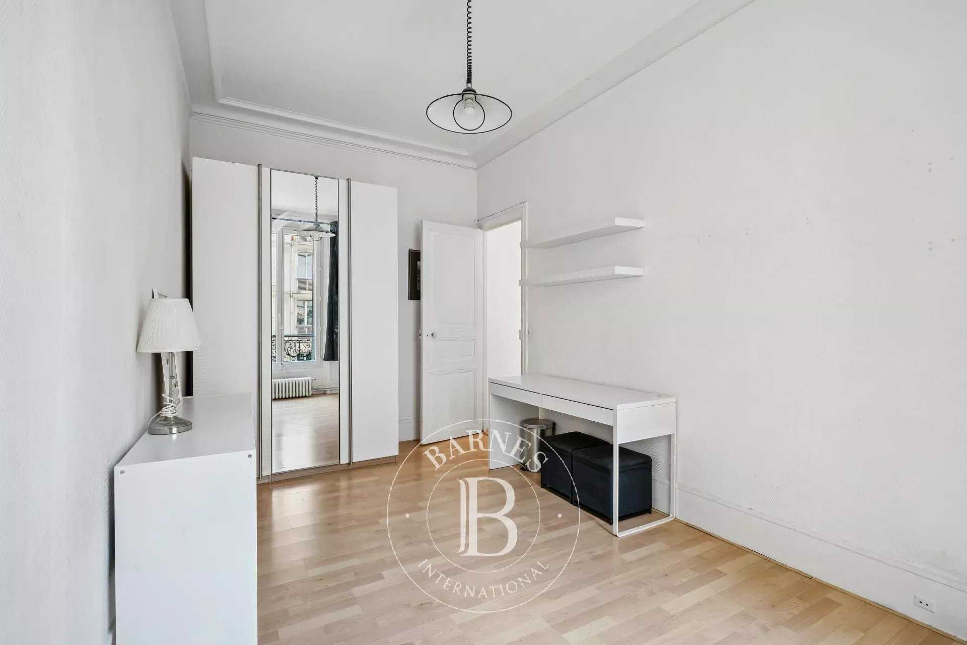 Paris  - Appartement 2 Pi&egrave;ces, 1 Chambre