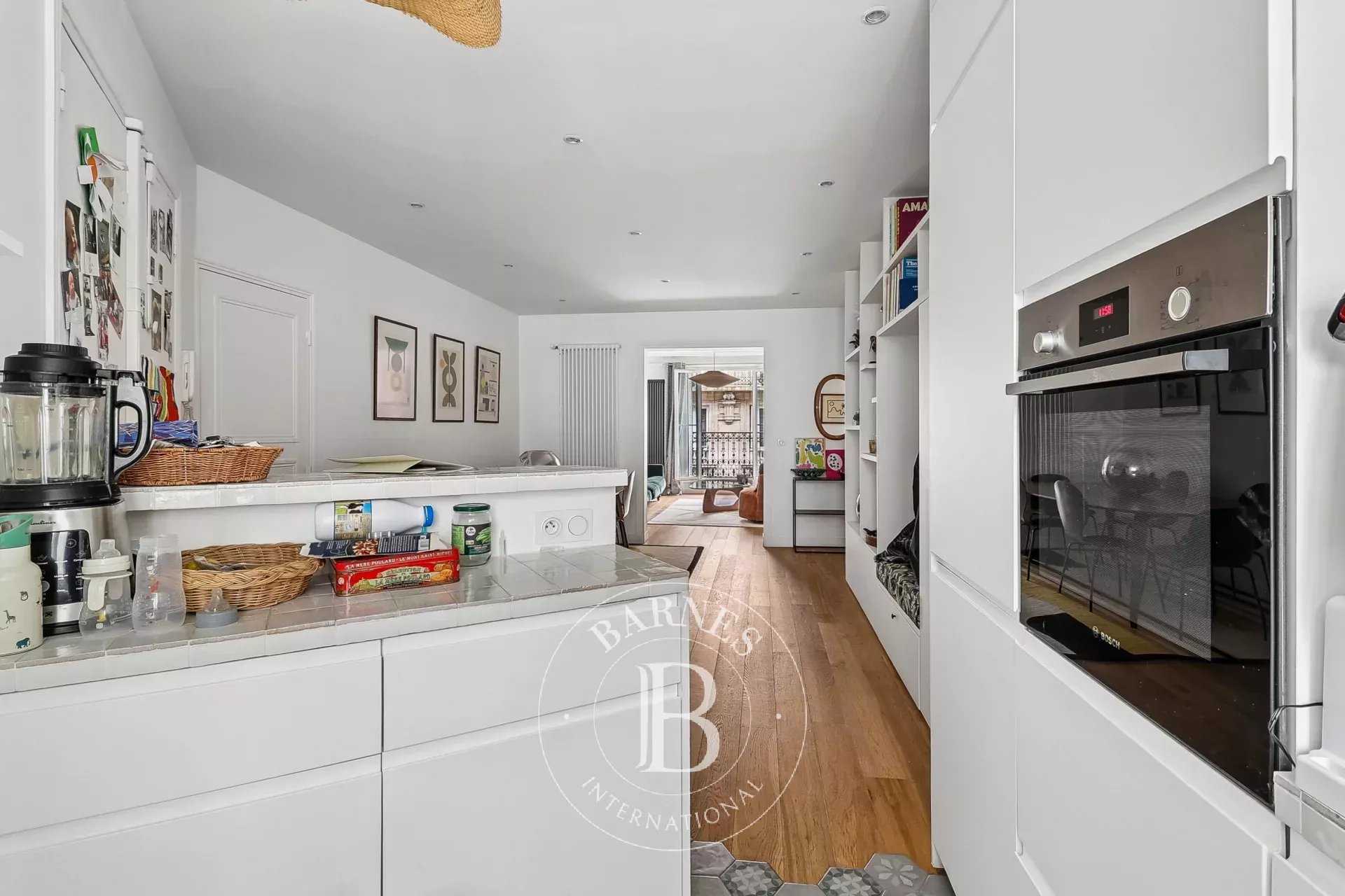 Paris  - Piso 3 Cuartos 2 Habitaciones