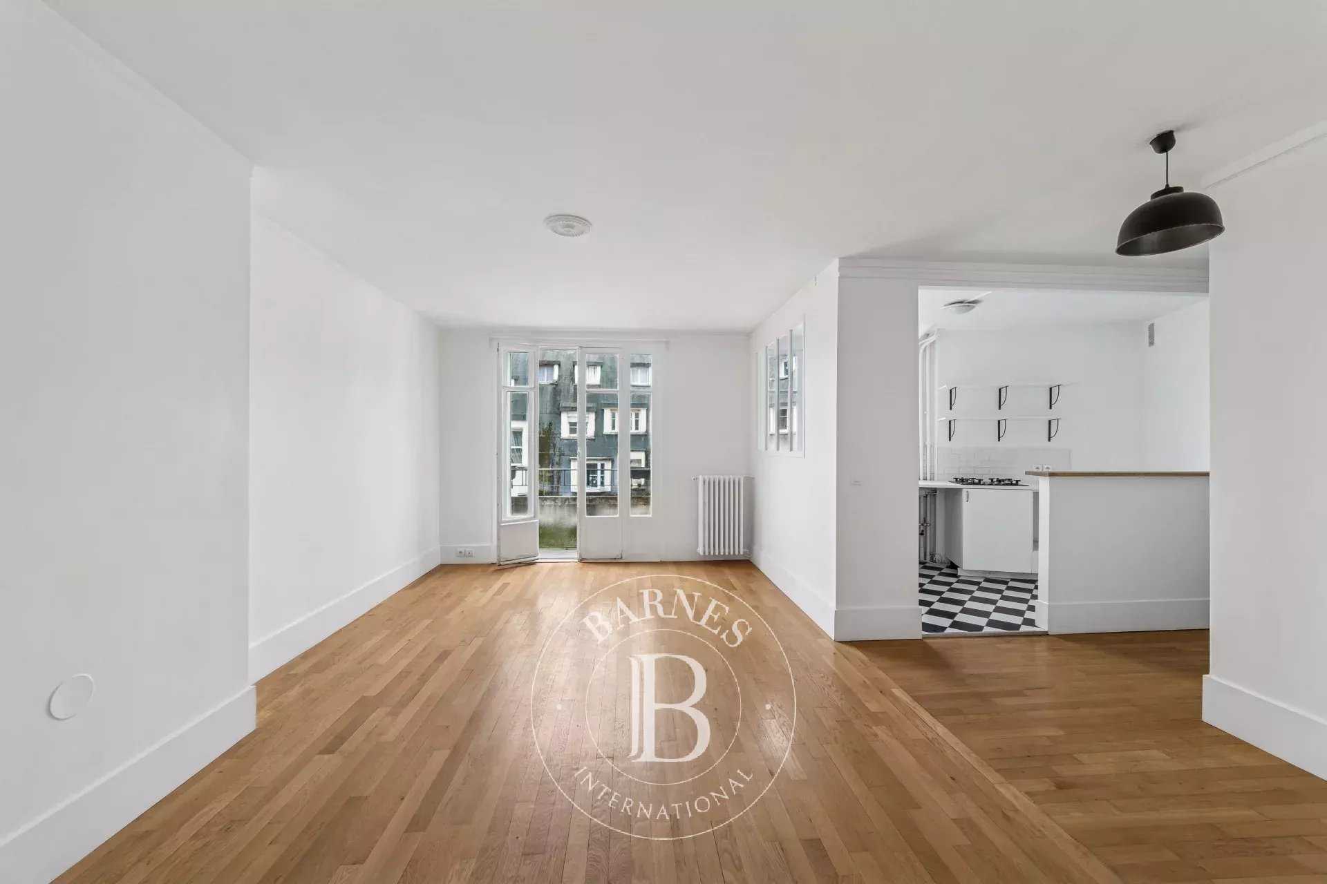 Paris  - Appartement 2 Pi&egrave;ces, 1 Chambre