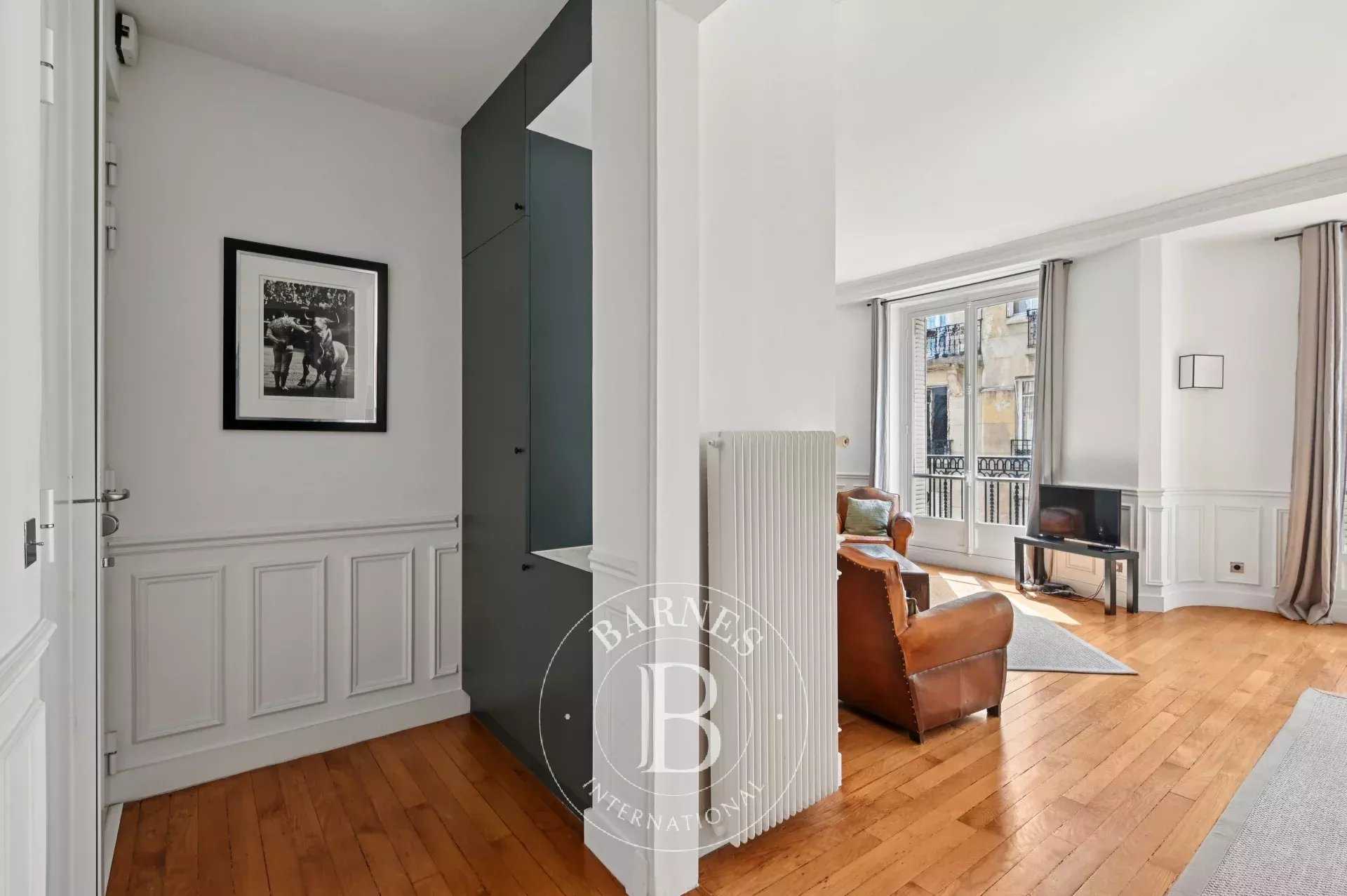 Paris  - Apartment 2 Bedrooms