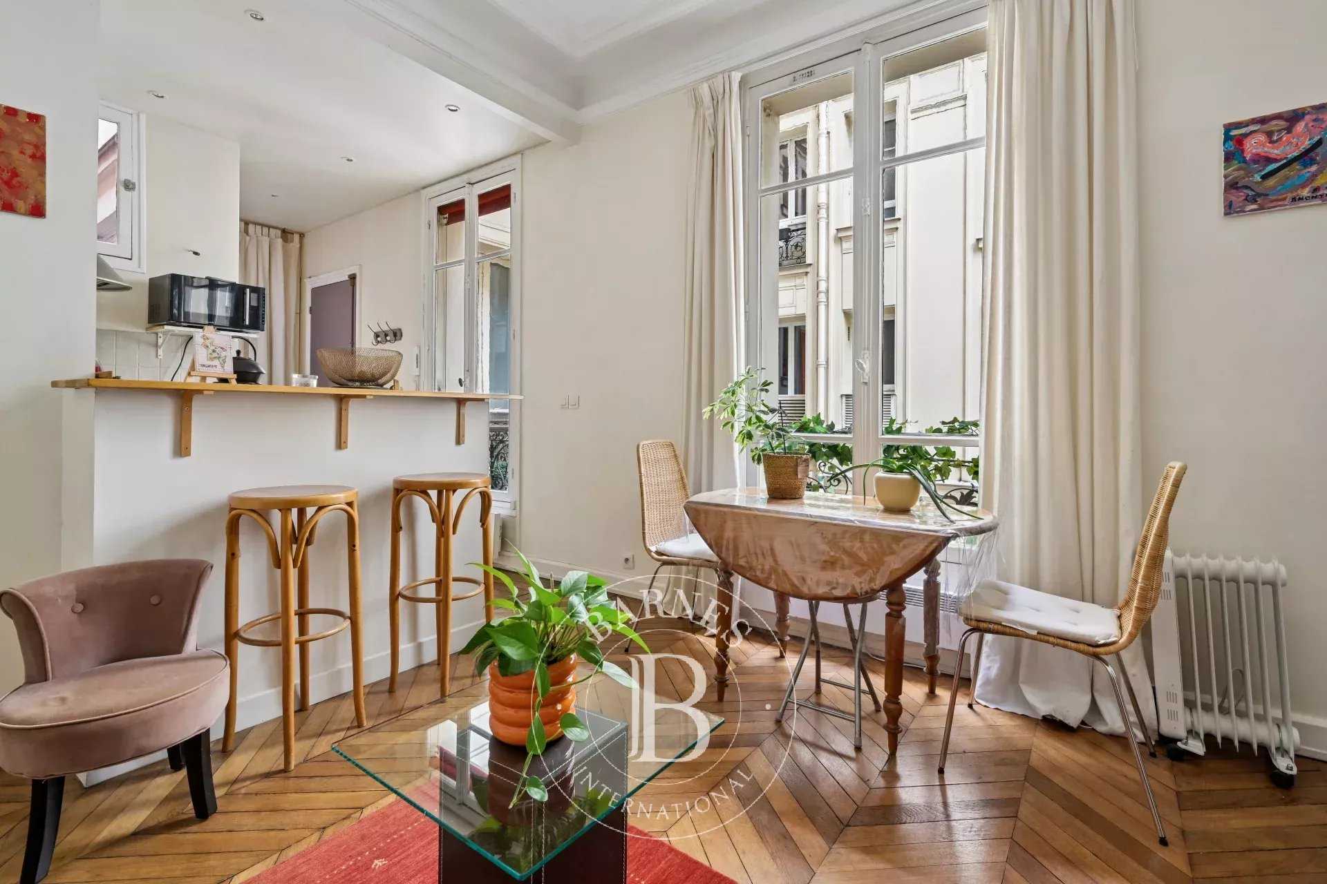 Paris  - Piso 2 Cuartos, 1 Habitacion