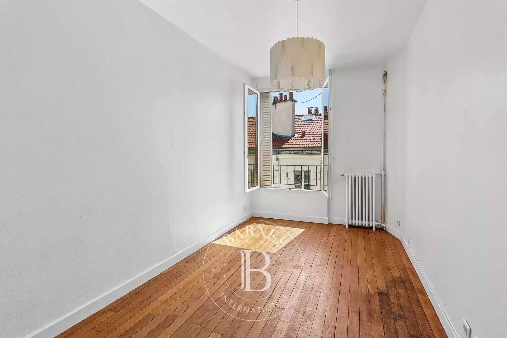 Paris  - Appartement 2 Pi&egrave;ces, 1 Chambre