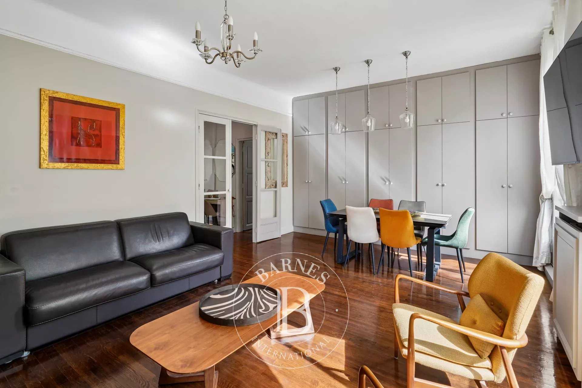 Paris  - Appartement 3 Pi&egrave;ces, 1 Chambre