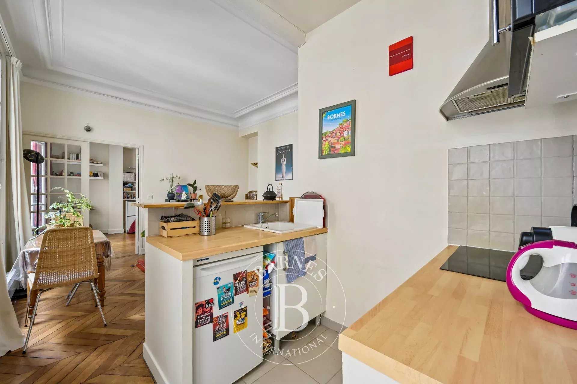 Paris  - Piso 2 Cuartos, 1 Habitacion