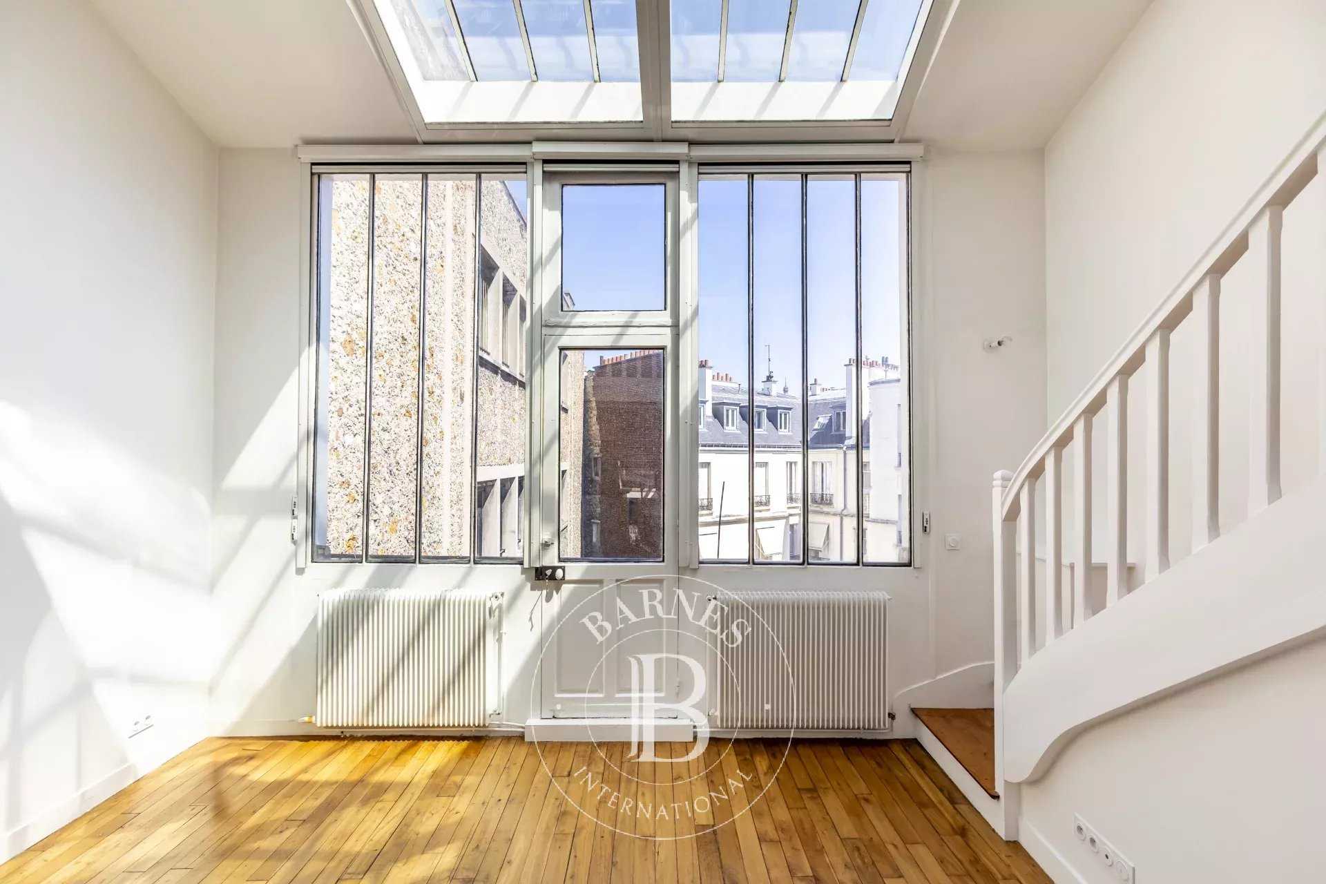 Paris  - Appartement 2 Pièces, 1 Chambre