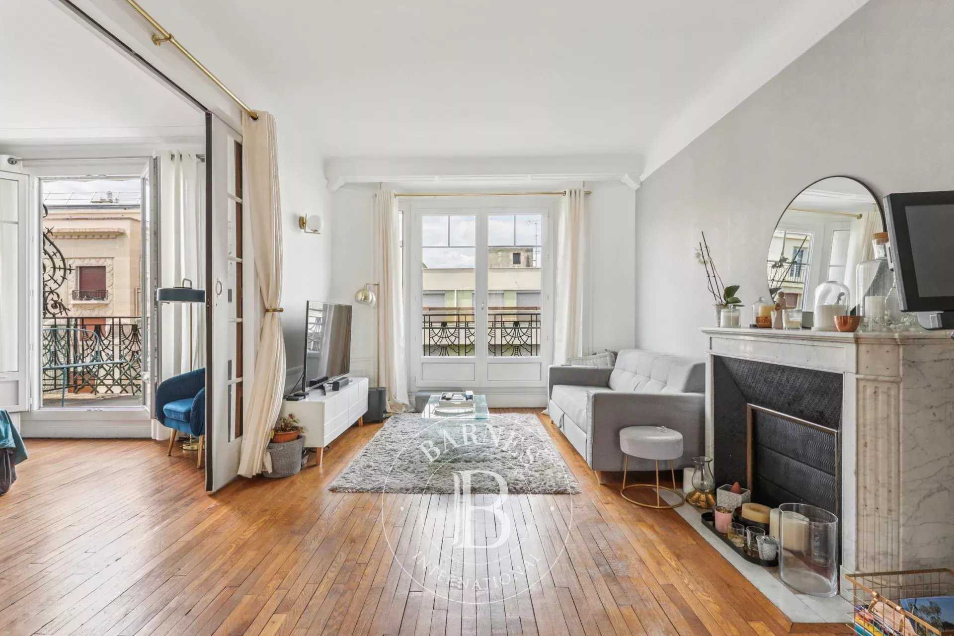 Paris  - Apartment 