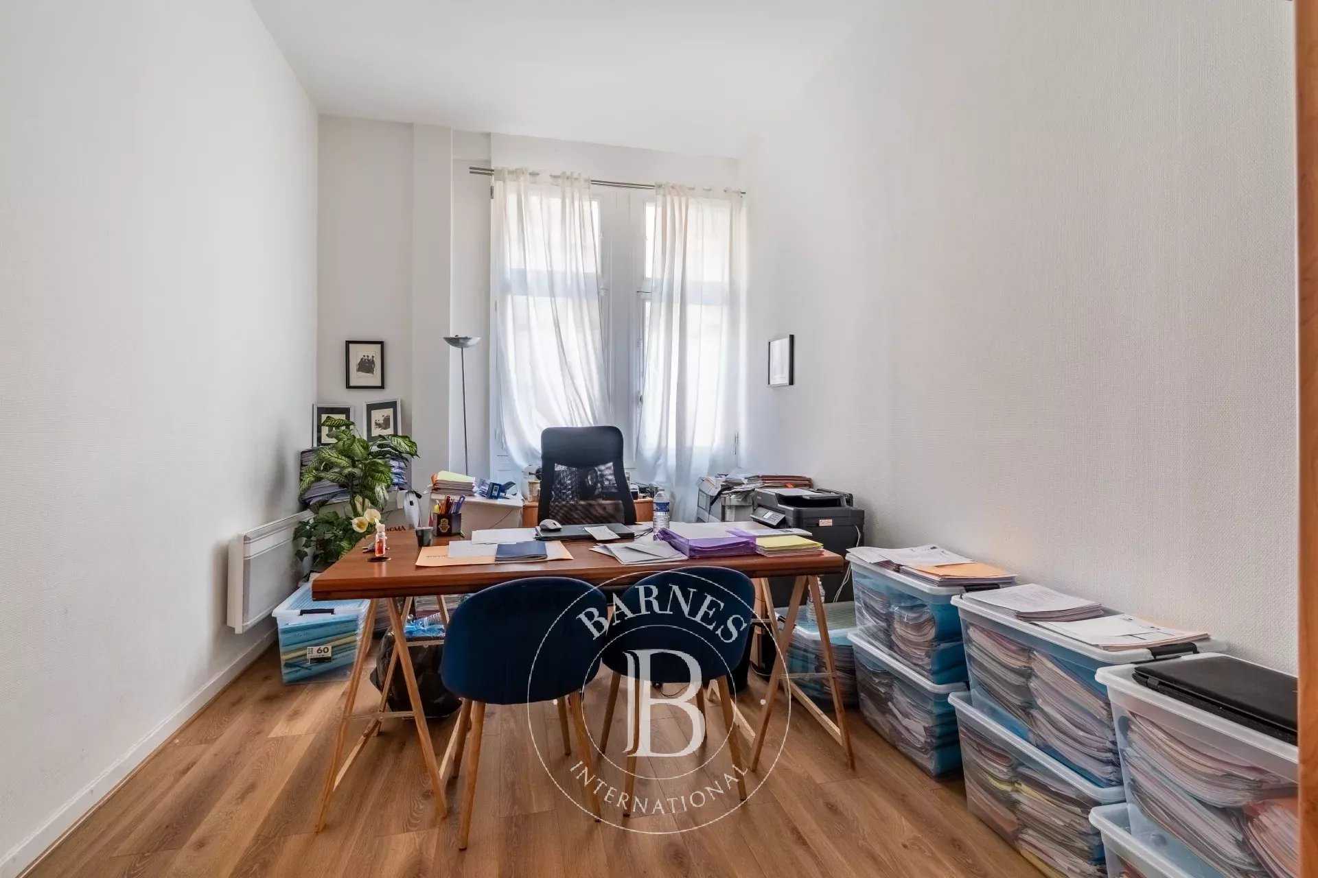 Paris  - Apartment 