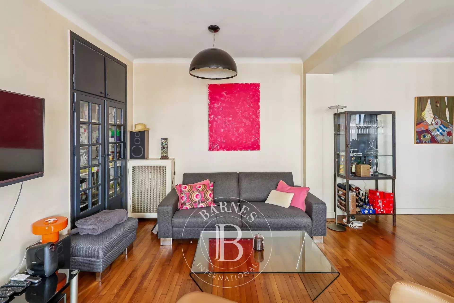 Paris  - Appartement 2 Pi&egrave;ces, 1 Chambre