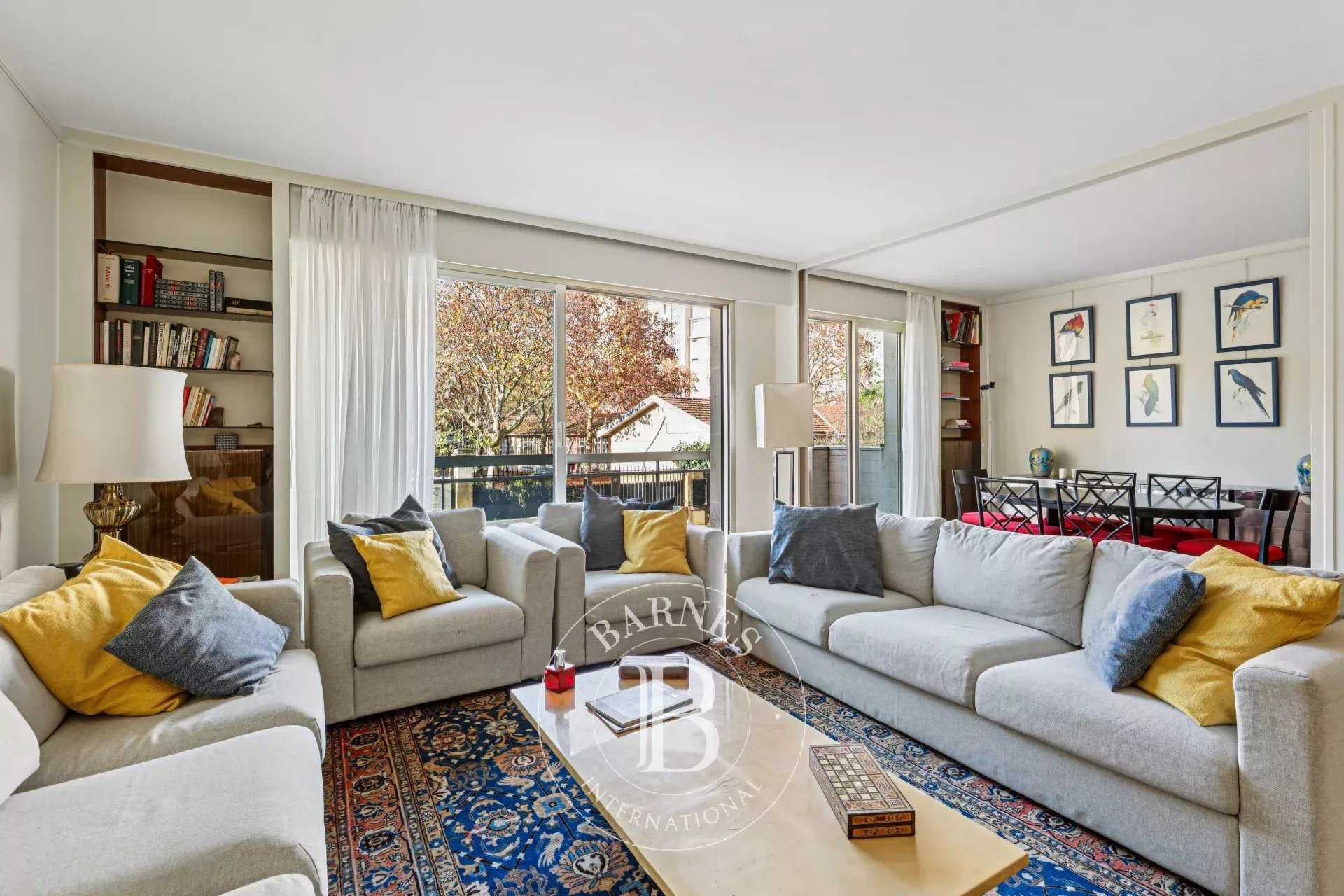 Paris  - Apartment 2 Bedrooms