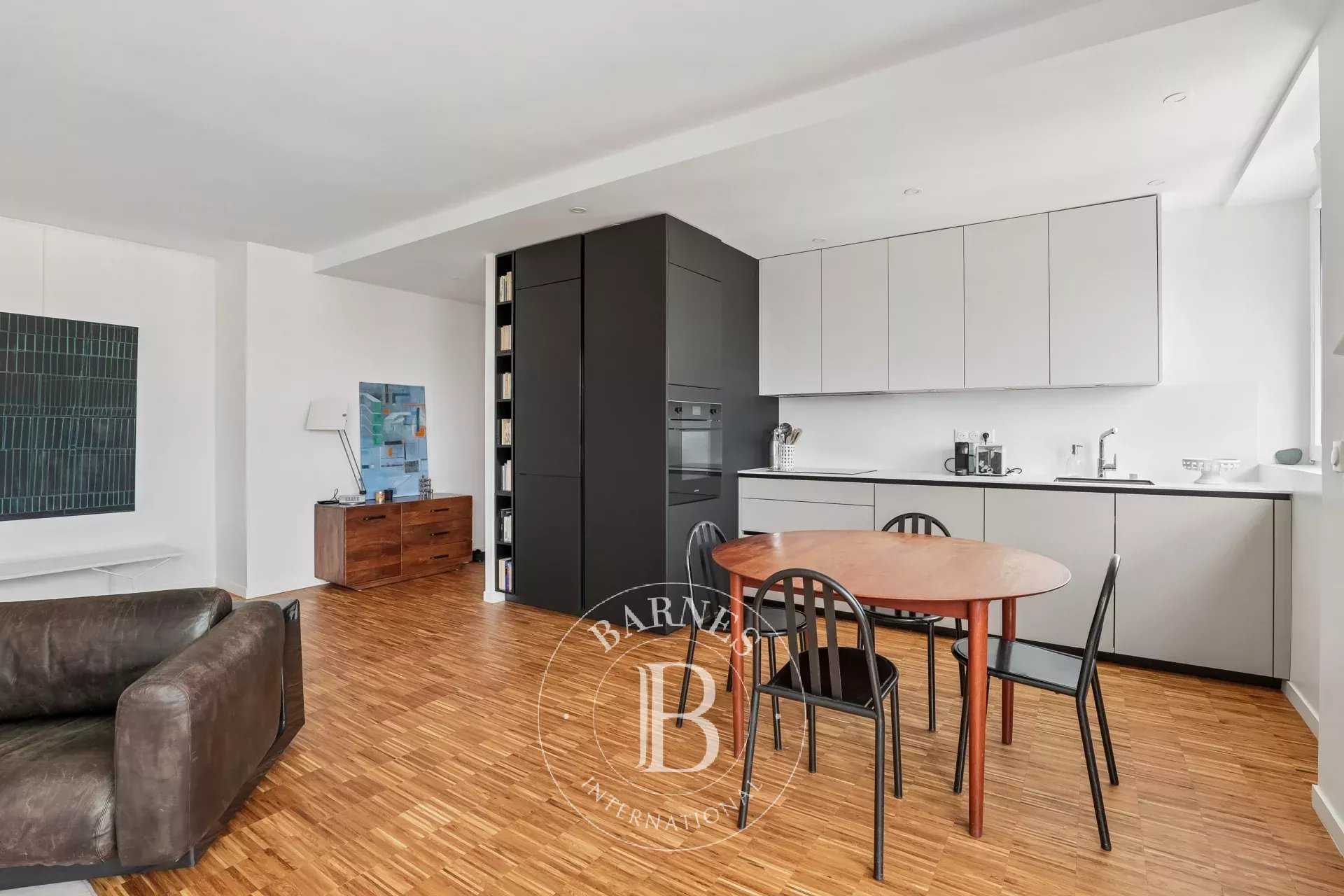 Paris  - Apartment 2 Bedrooms