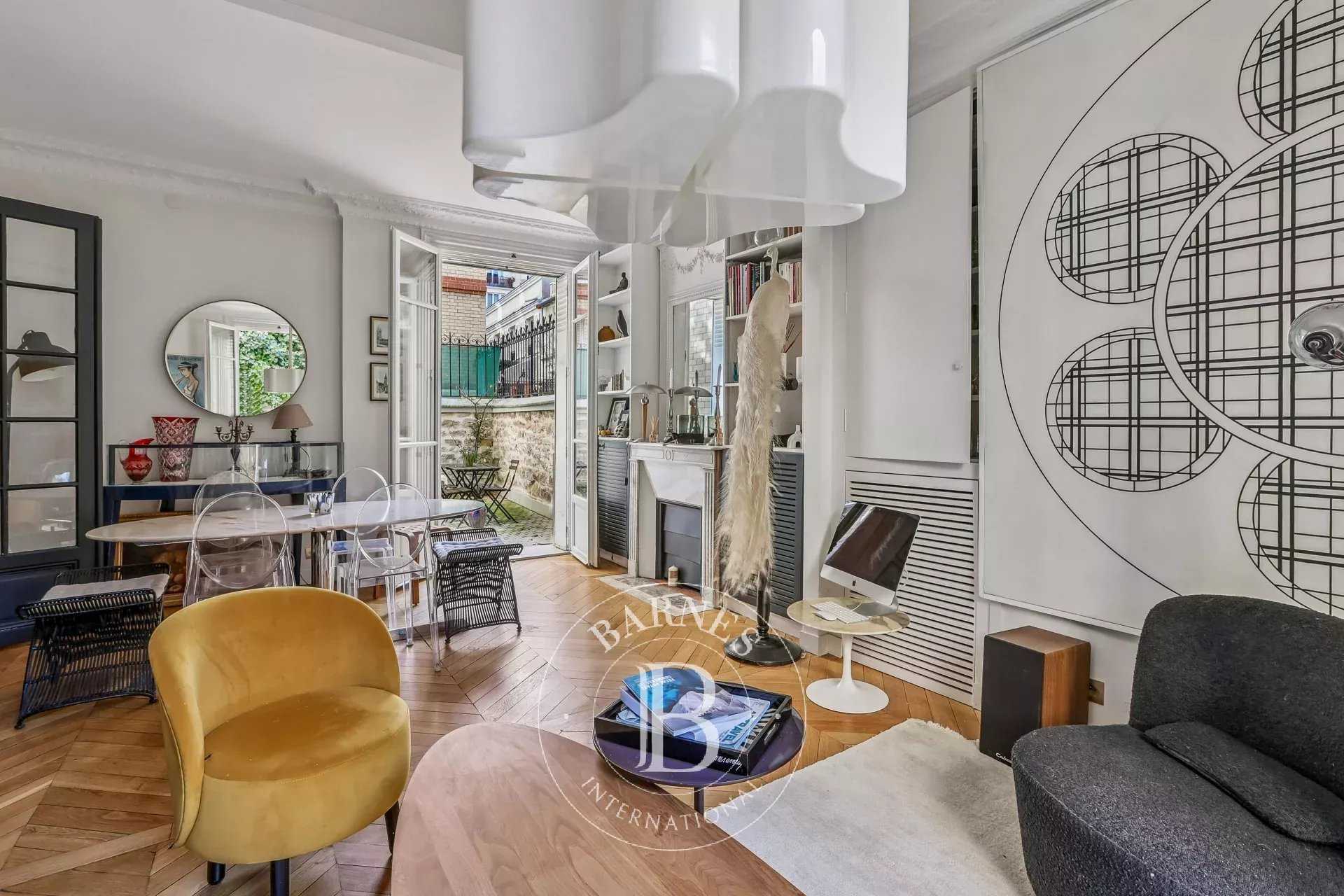 Paris  - Appartement 2 Pi&egrave;ces, 1 Chambre