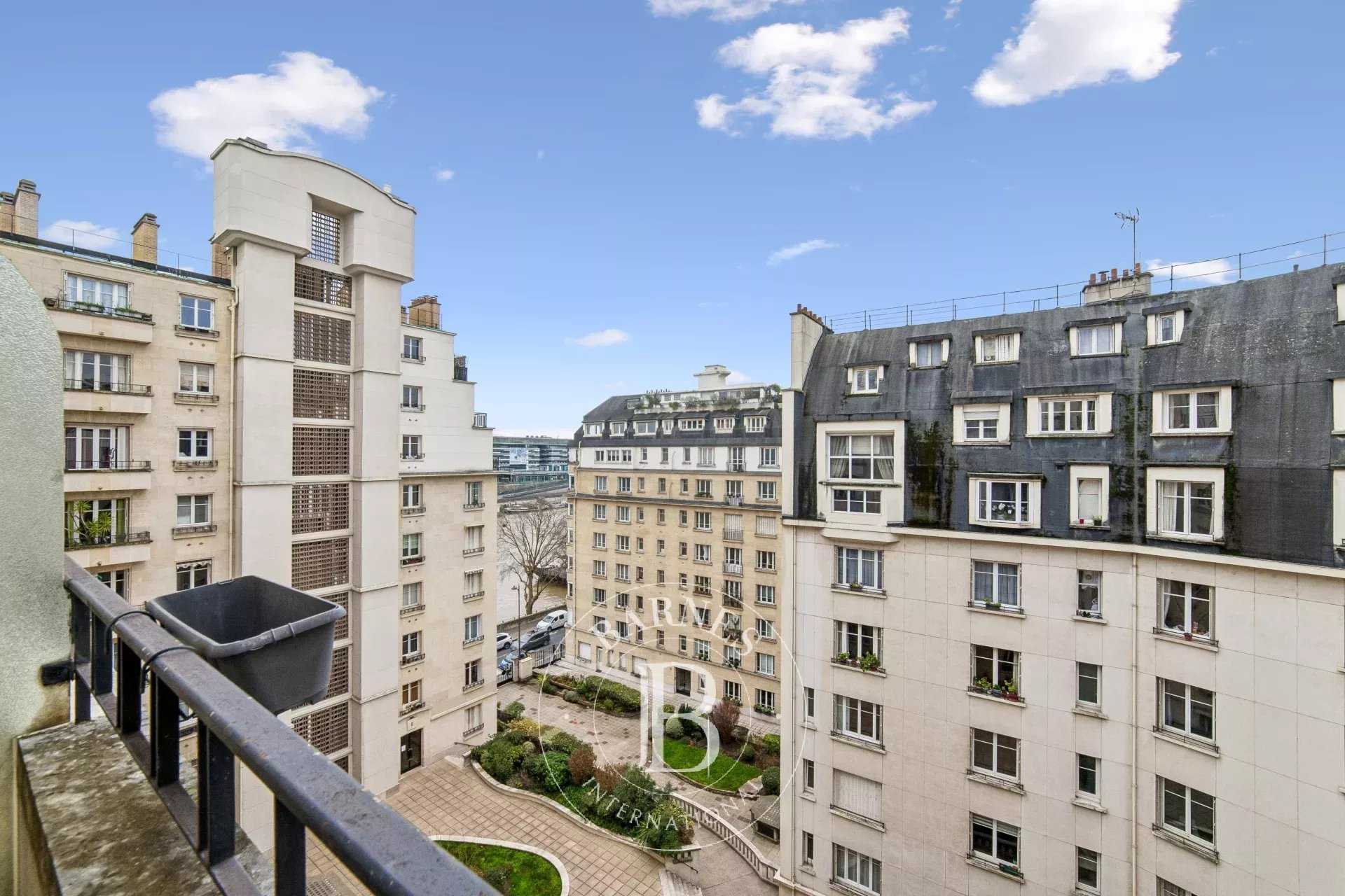 Paris  - Appartement 2 Pi&egrave;ces, 1 Chambre