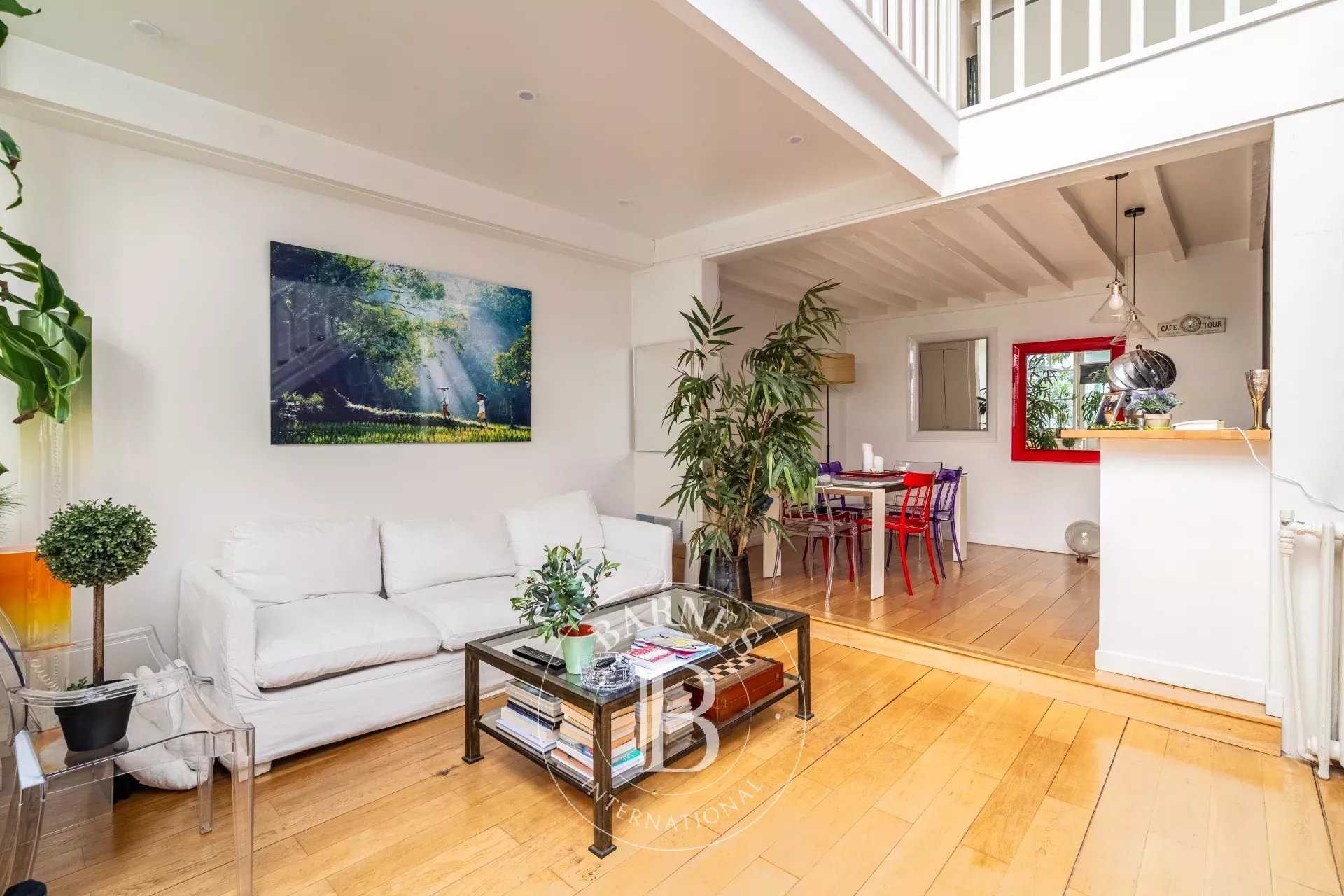 Apartment Paris 75016  -  ref 85845519 (picture 2)
