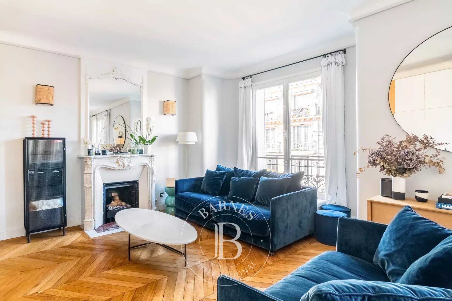 Appartement Paris 75016  -  ref 85468482 (picture 1)