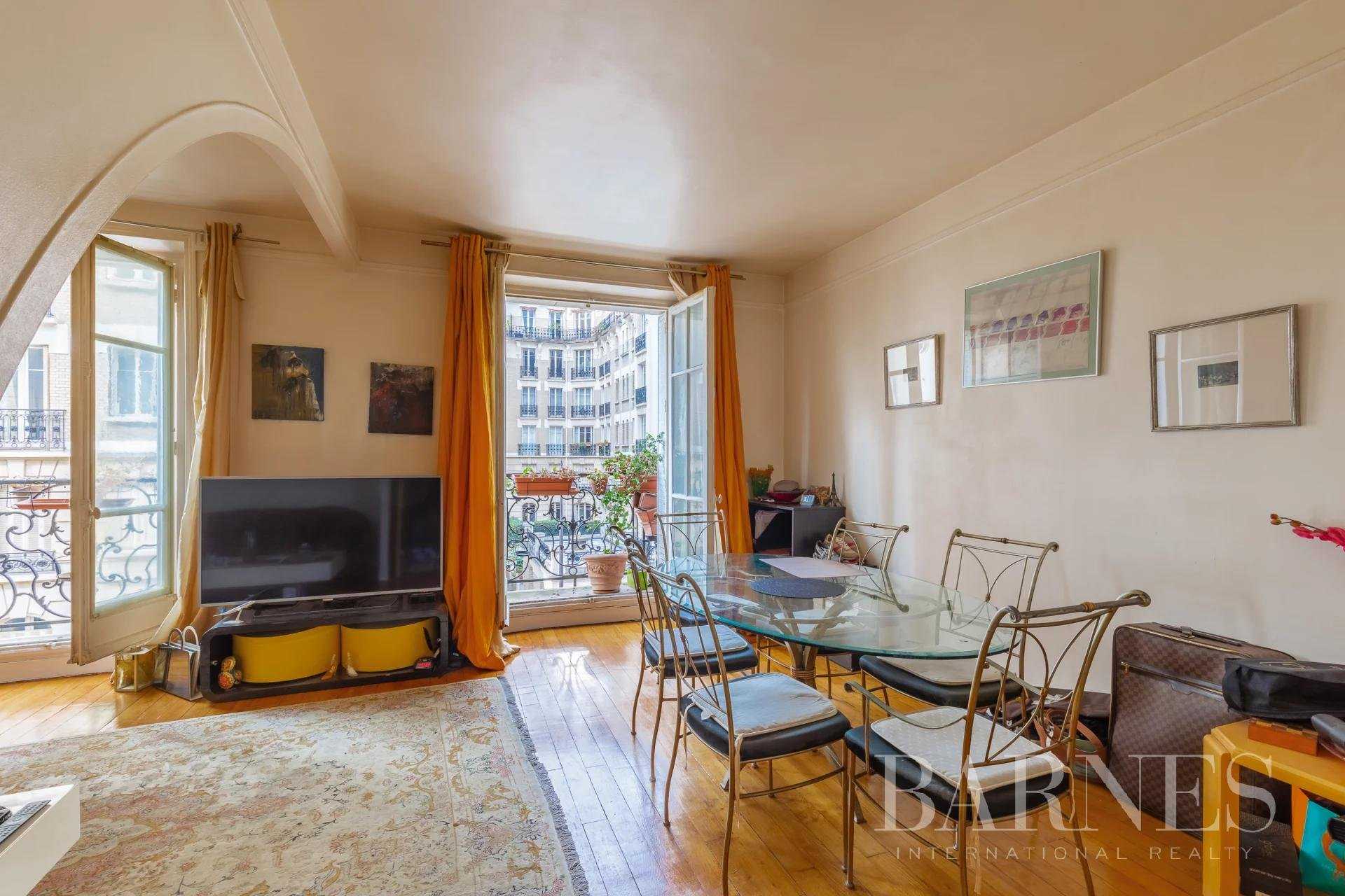 Appartement Paris 75016  -  ref 8178340 (picture 2)