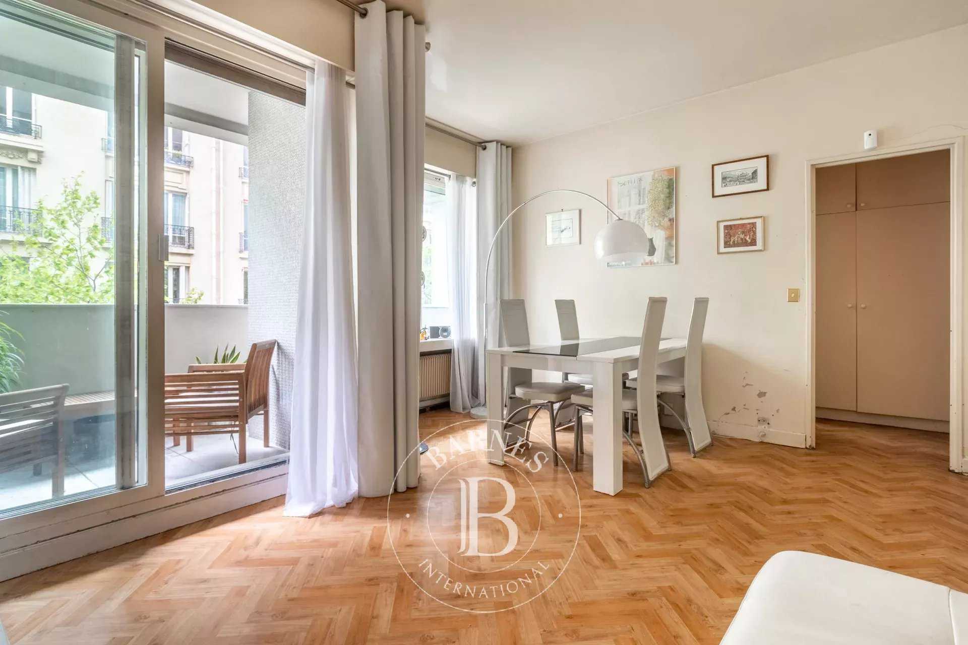 Appartement Paris 75016  -  ref 84574769 (picture 2)