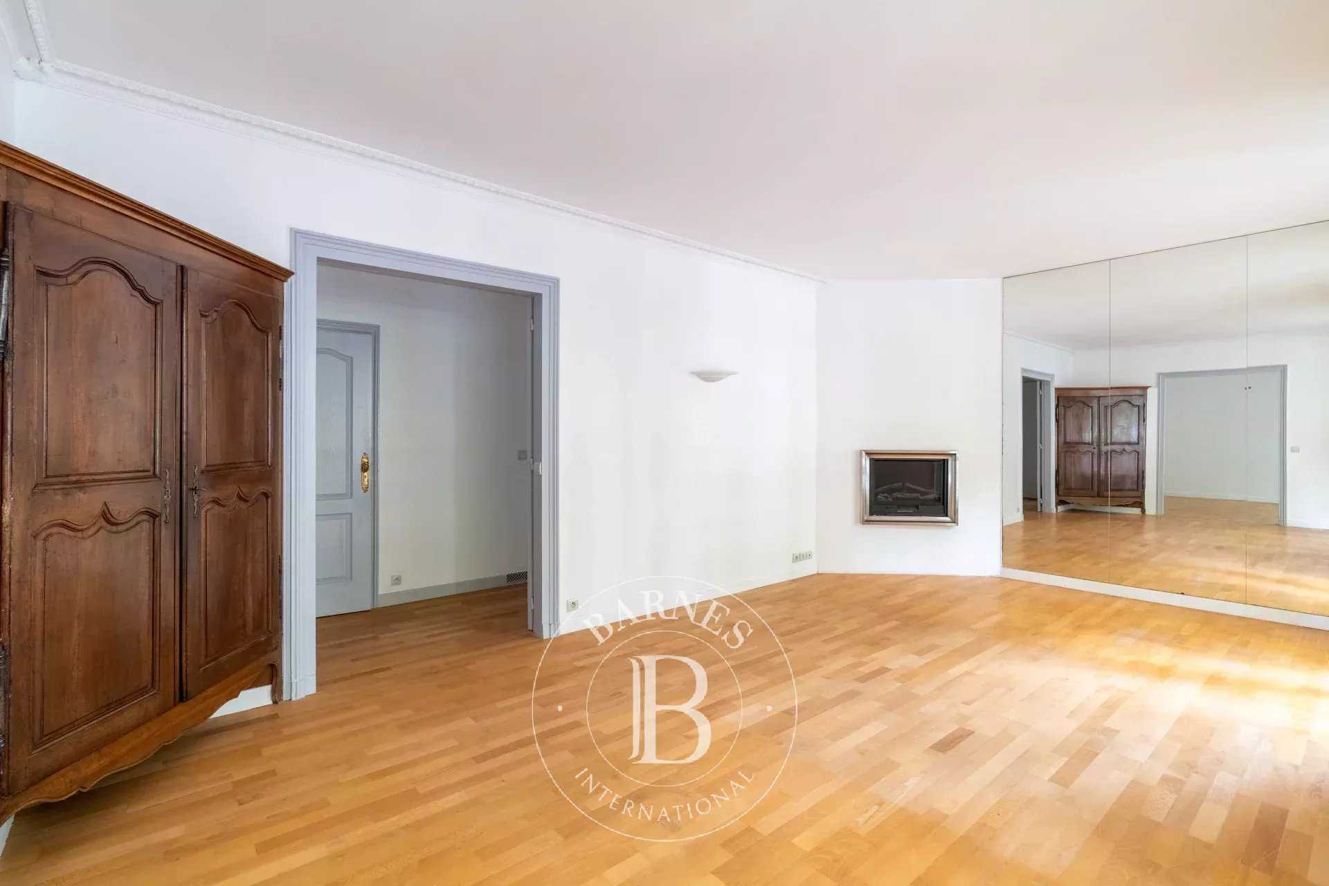 Appartement Paris 75016  -  ref 85409638 (picture 3)