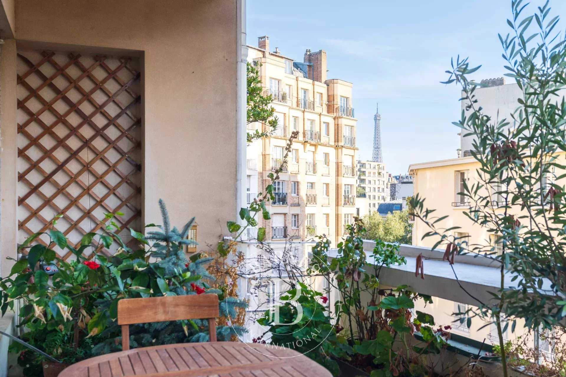 Appartement Paris 75016  -  ref 85468541 (picture 1)