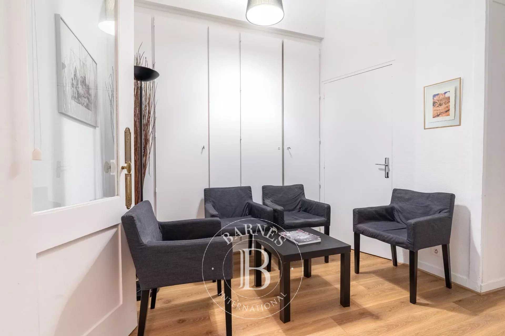 Apartment Paris 75016  -  ref 85796427 (picture 3)