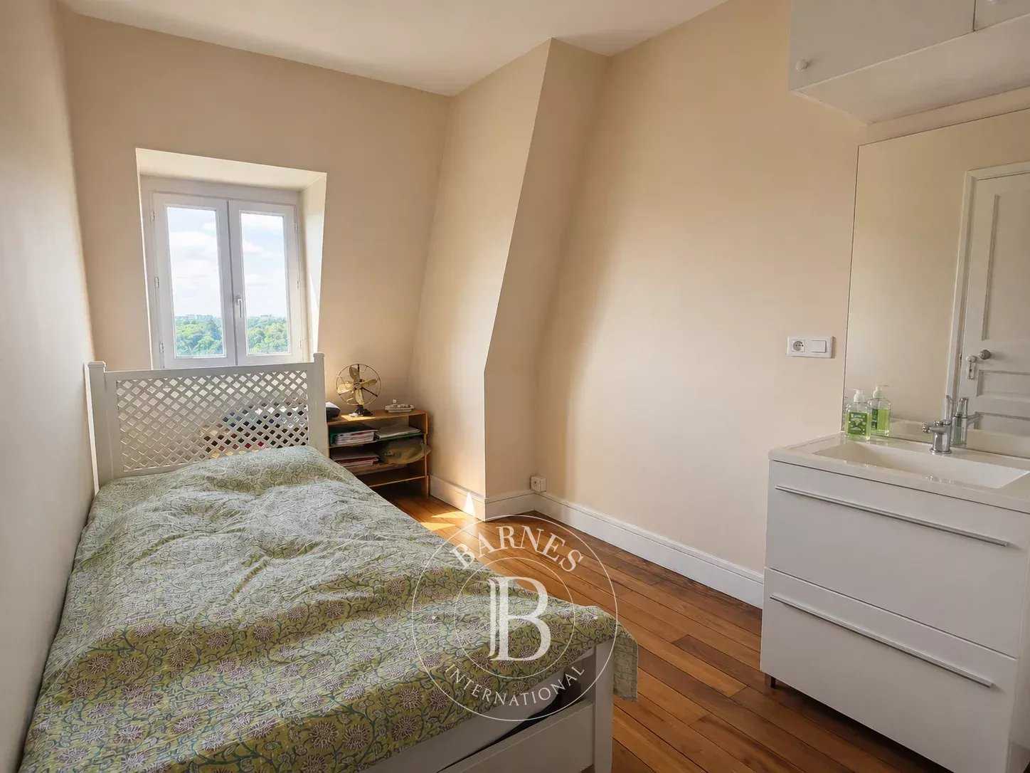 Apartment Paris 75016  -  ref 86797219 (picture 1)