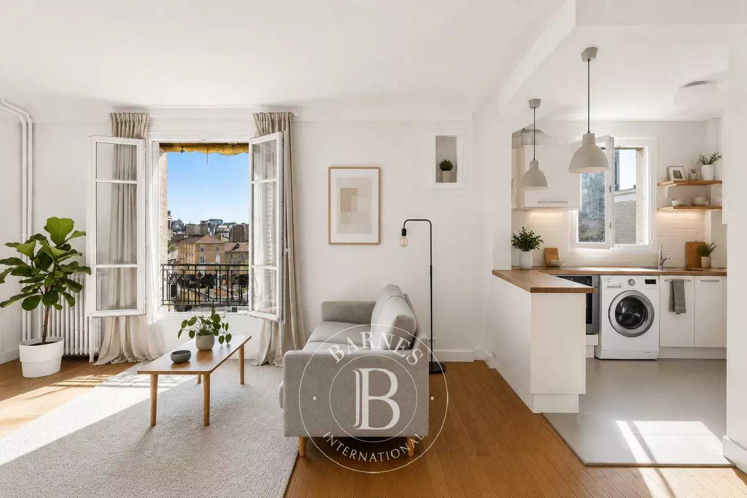 Apartment Paris 75016  -  ref 86738399 (picture 1)