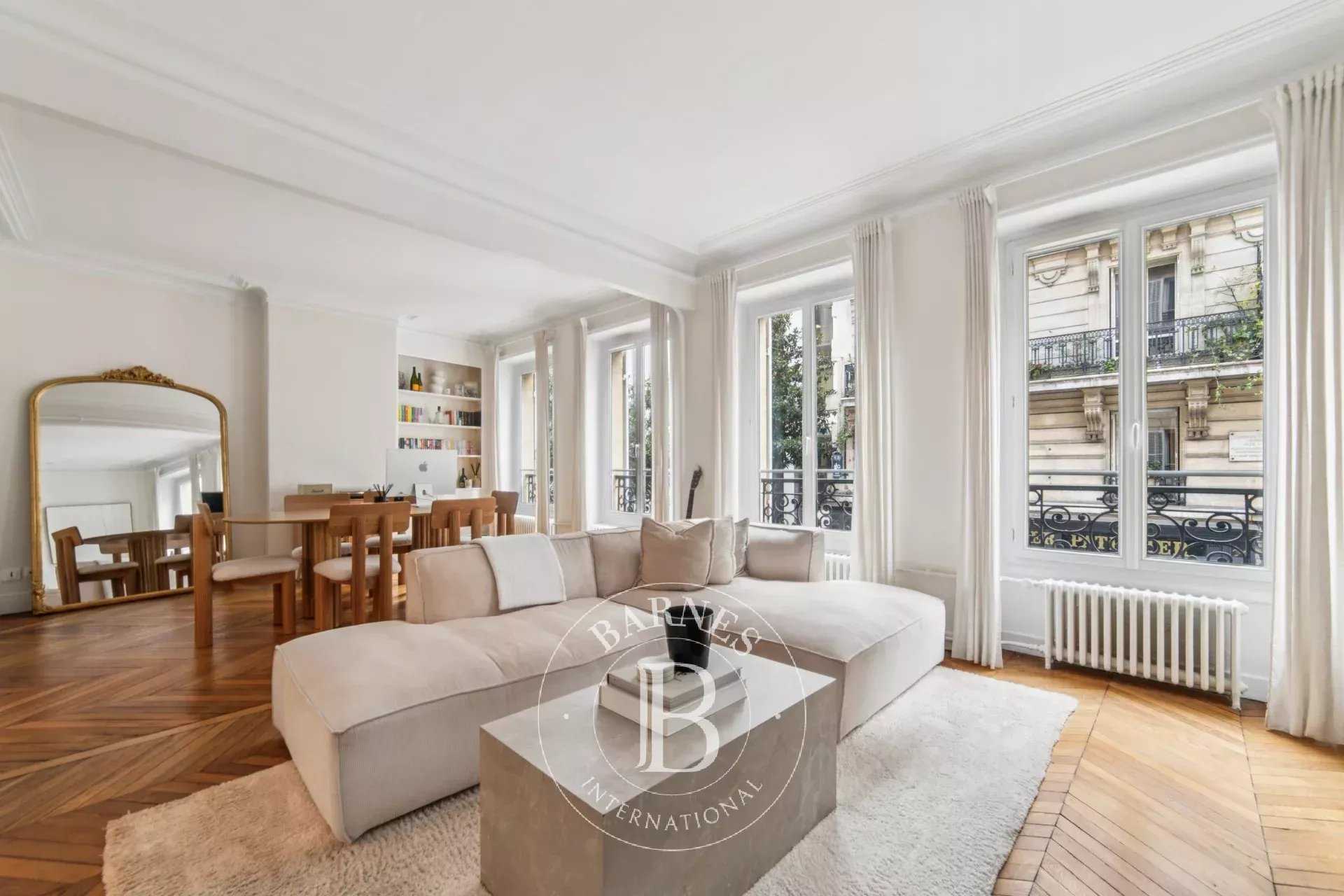 Appartement Paris 75016  -  ref 86660823 (picture 1)