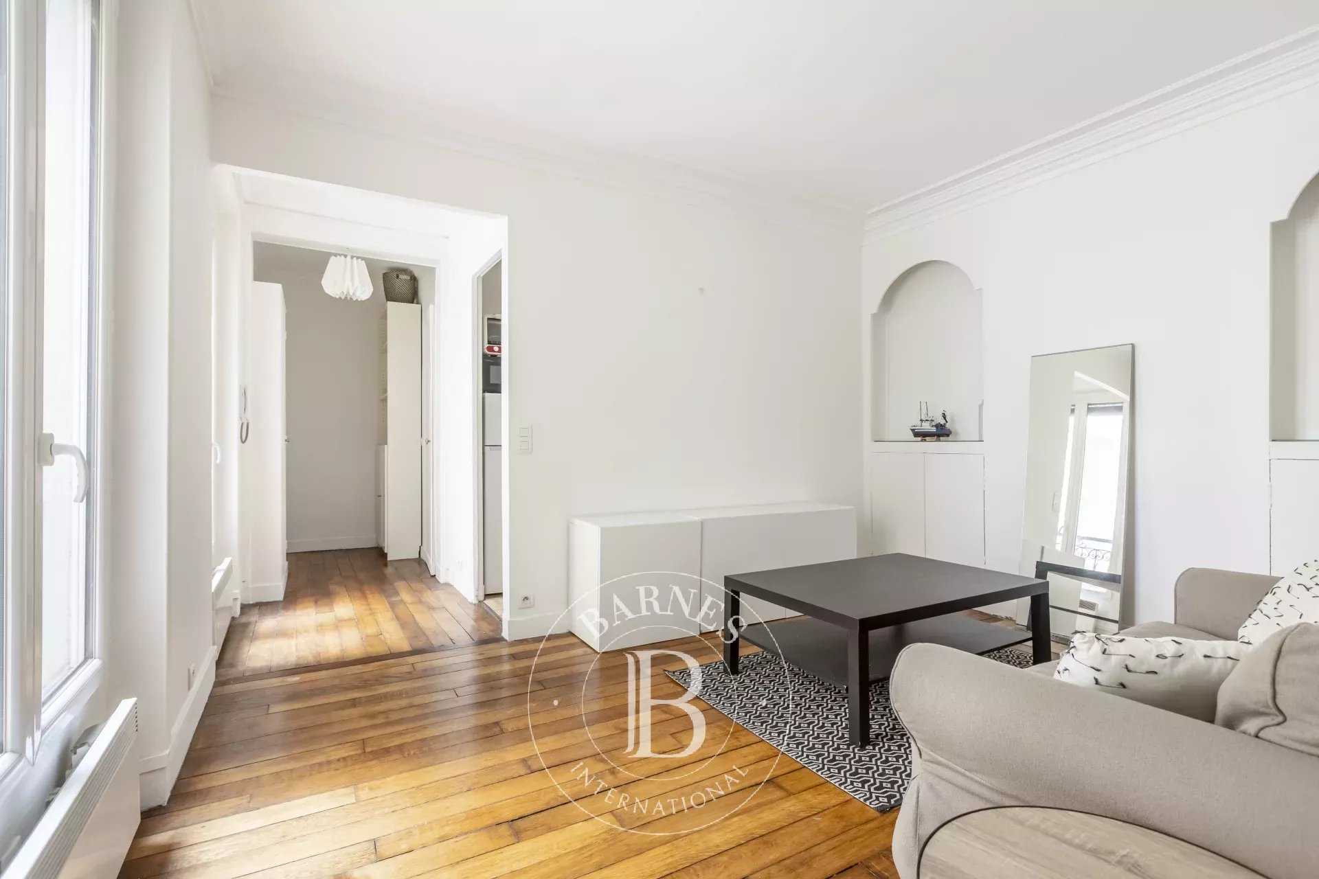 Appartement Paris 75016  -  ref 85647231 (picture 2)