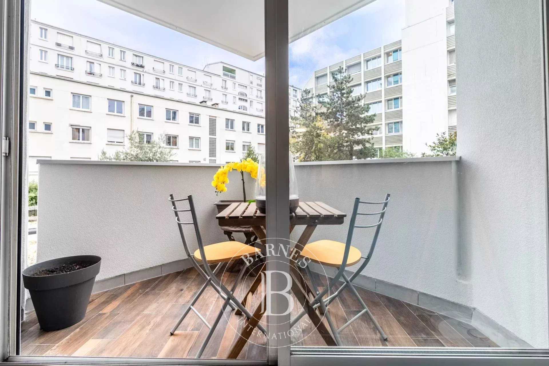 Apartment Paris 75016  -  ref 85425938 (picture 1)