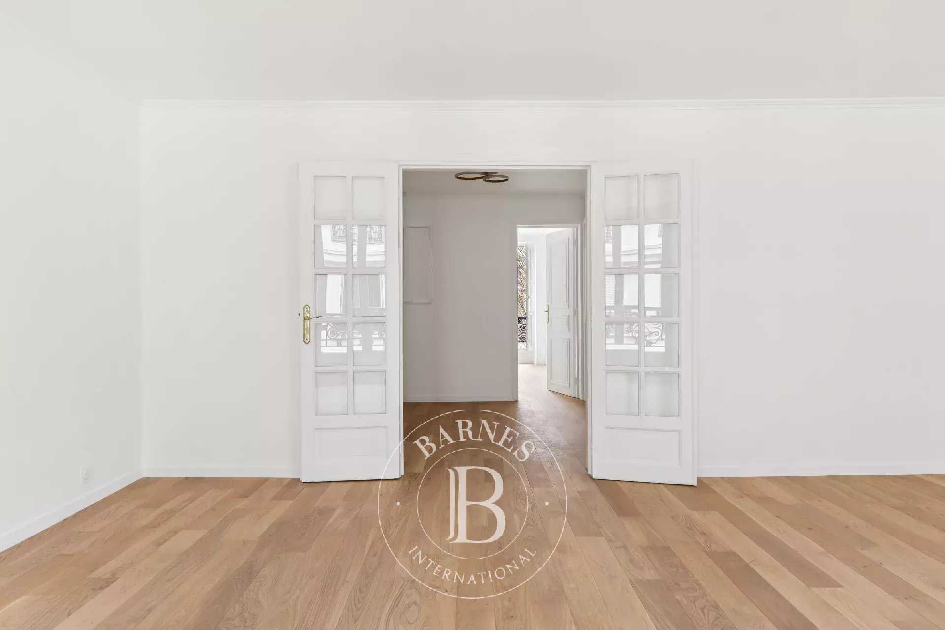 Apartment Paris 75016  -  ref 86353115 (picture 3)