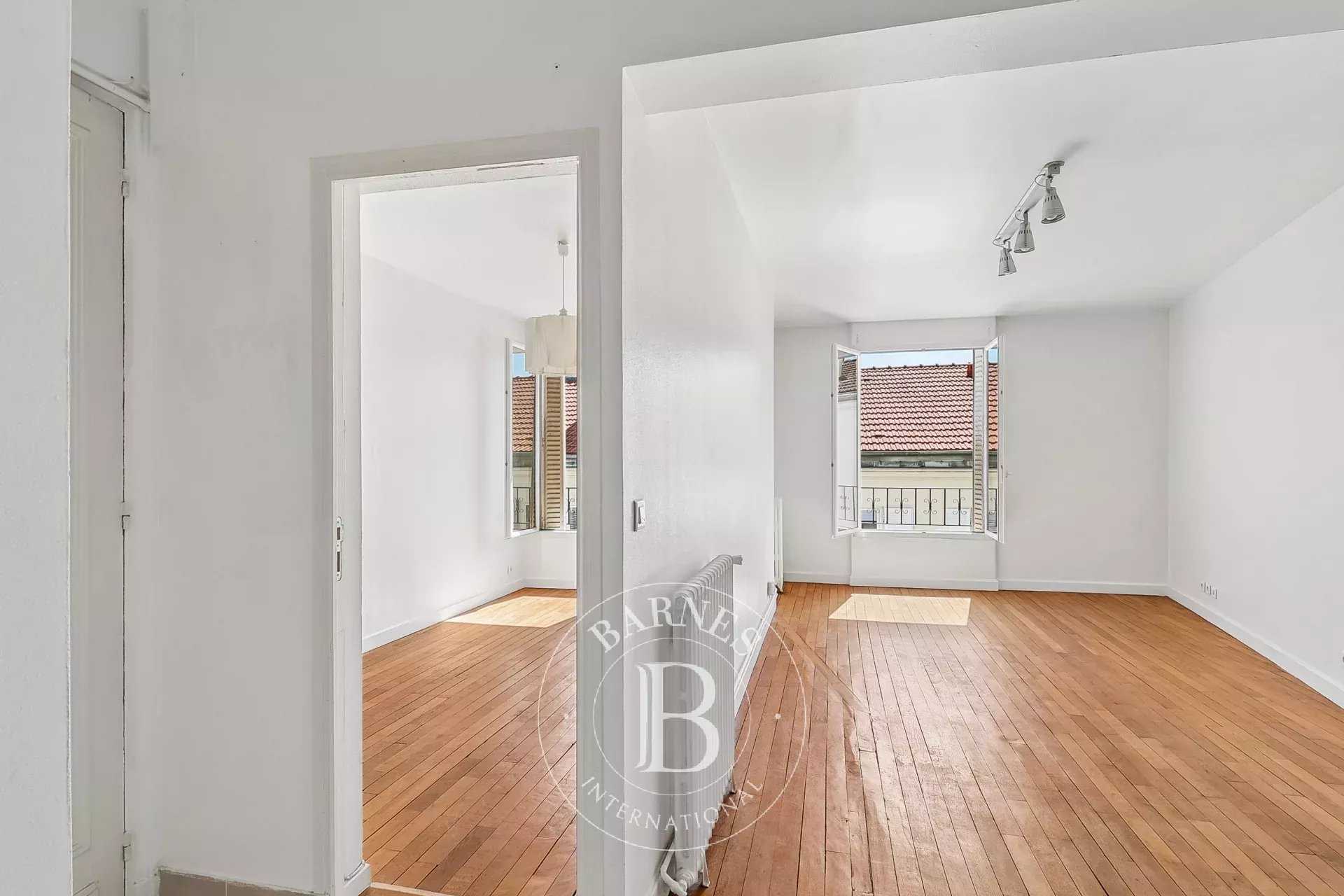 Paris  - Appartement 2 Pi&egrave;ces, 1 Chambre